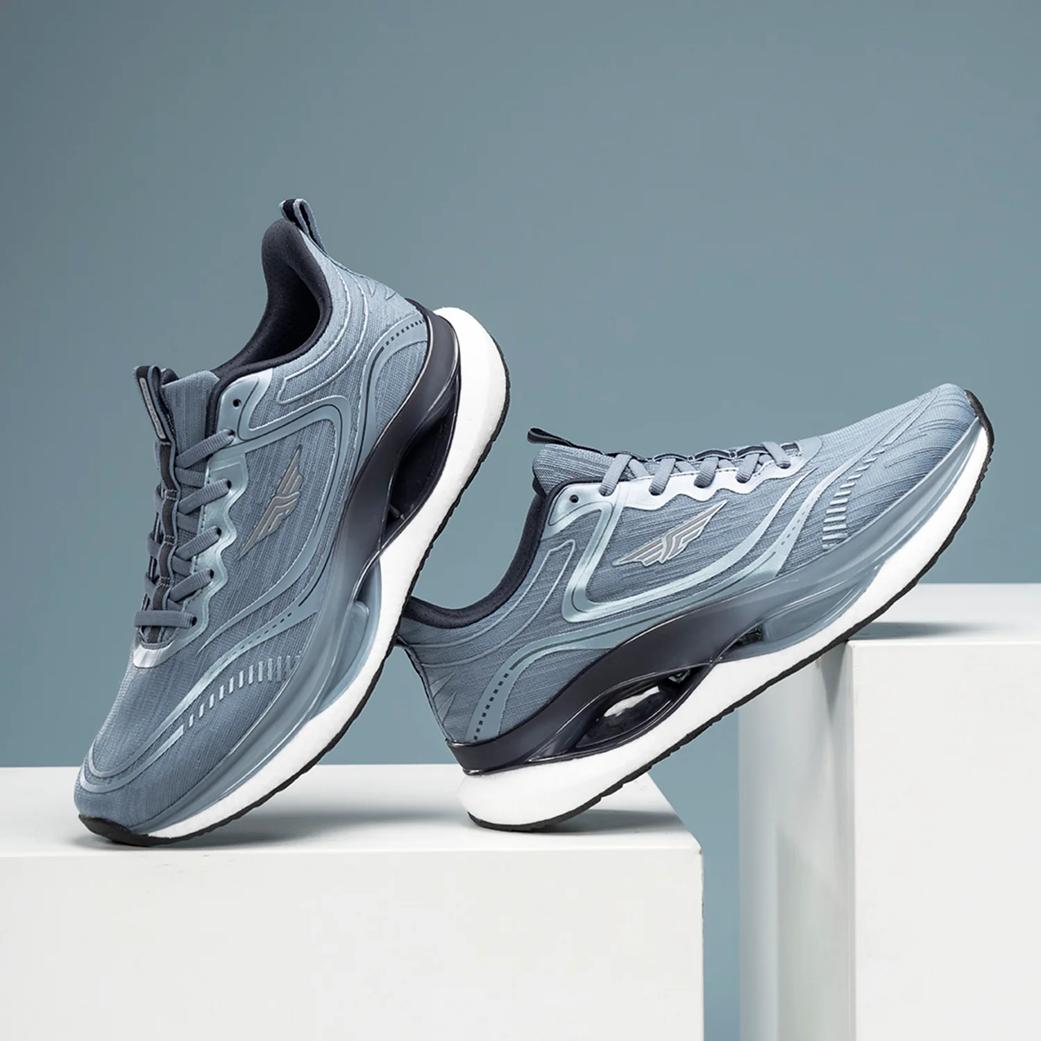 ETPU Athleisure Sport Shoes for Men |Cultured Round-Toe Shape, Cushioning Technology & Smart Ventilation - Image 4