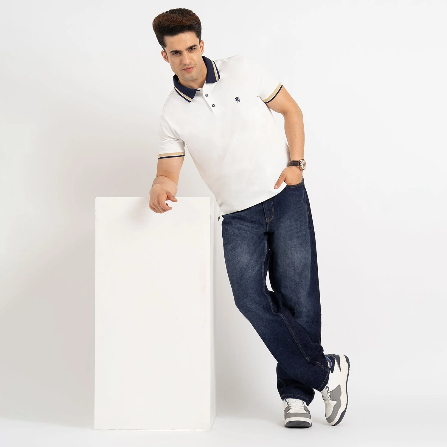 Baggy Jeans for Men in Vintage Blue | Straight Fit Casual Jeans - Image 5