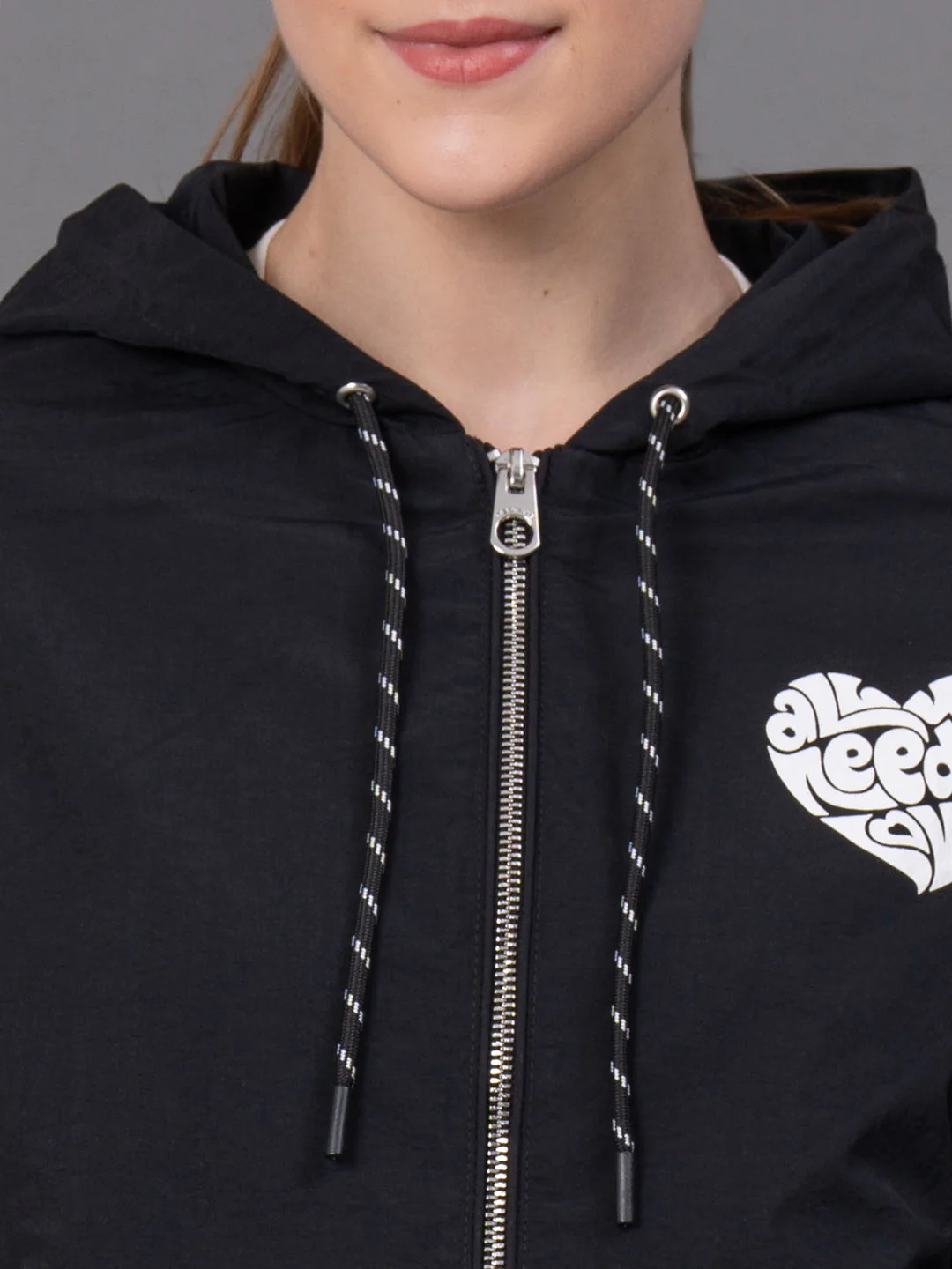 Black Nylon Graphic Print Women's Windcheater Jacket - Image 4