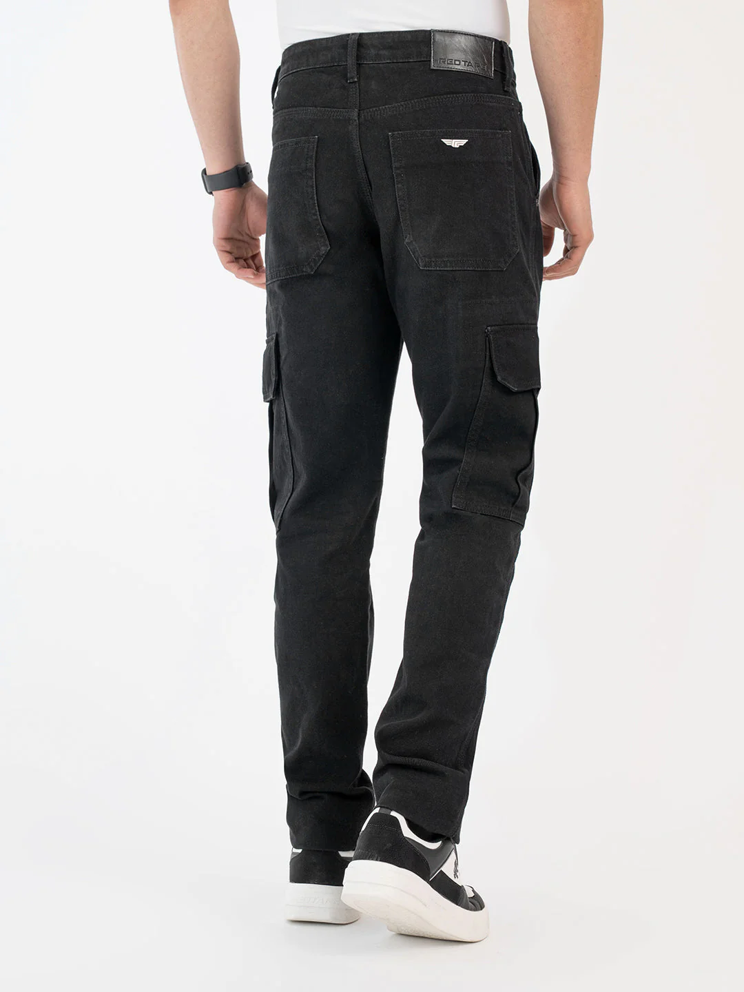 Red Tape Carbon Black Jeans for Men - Image 3