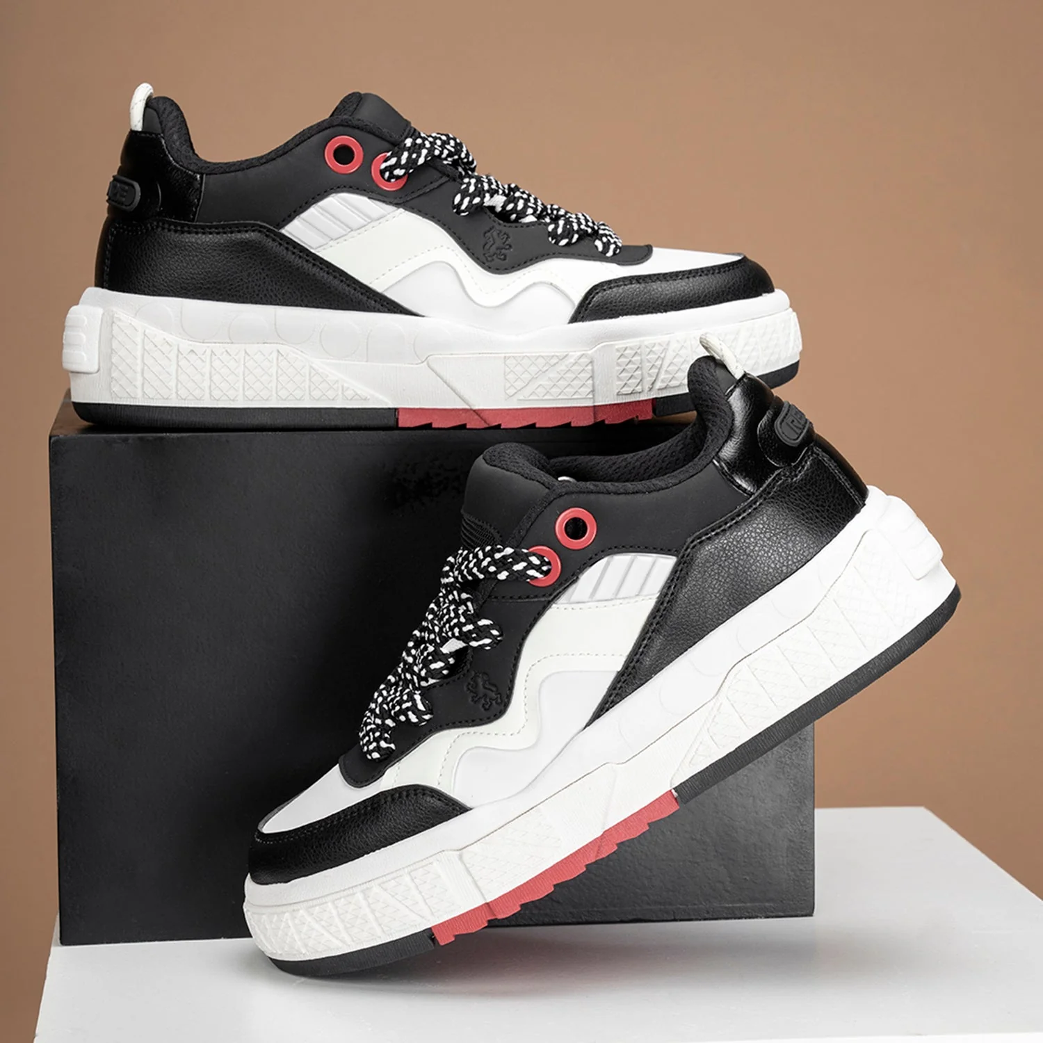 Casual Sneakers for Men in Black | Lifestyle Shoes - Image 6
