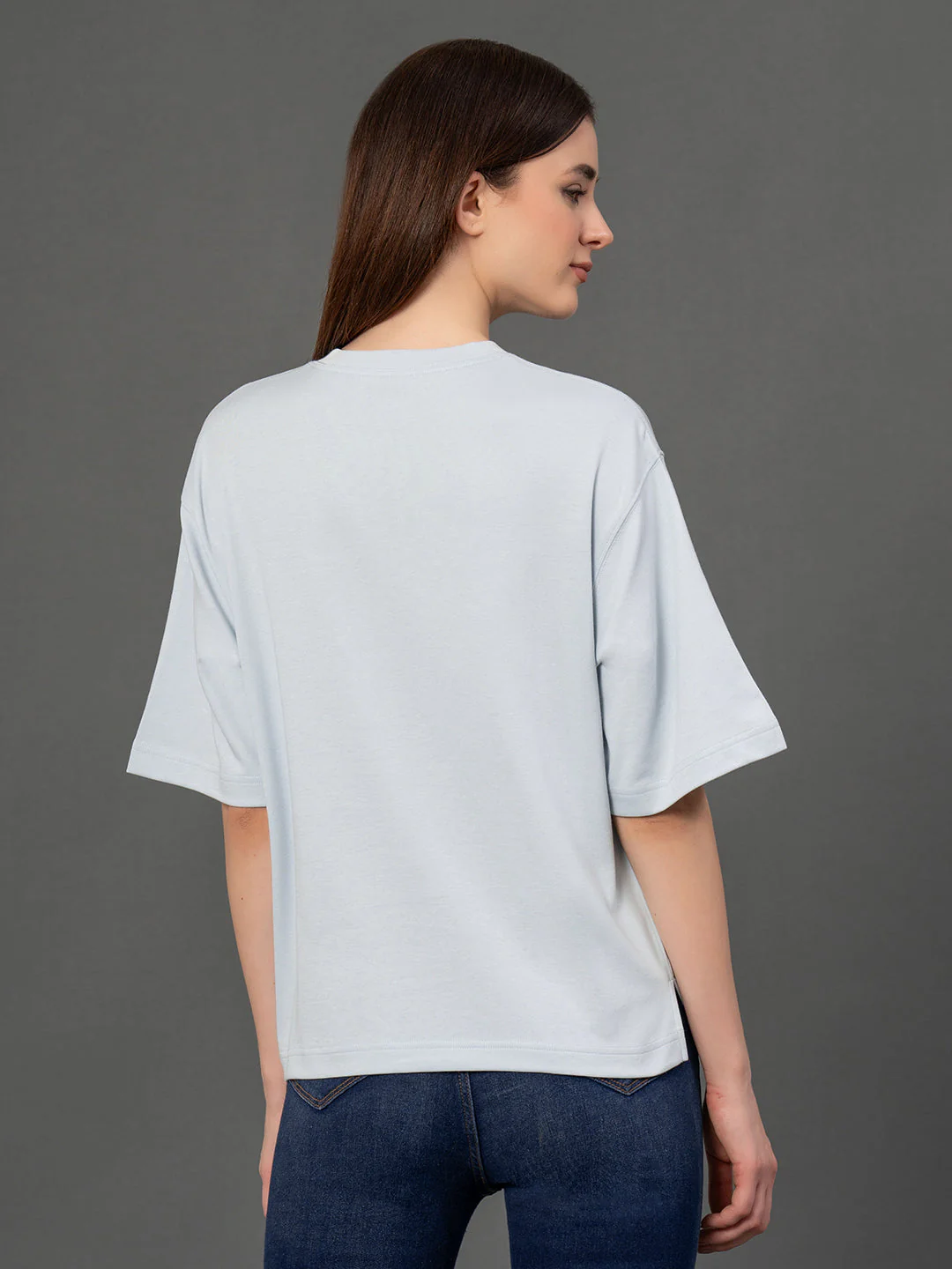 Classic Round Neck Oversized T-Shirt - Image 3