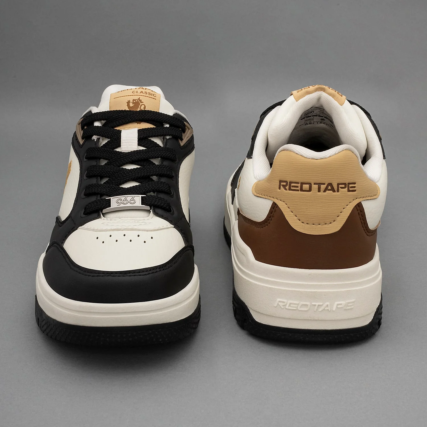 Classic Sneakers for Men for Everyday Casual Comfort - Image 4
