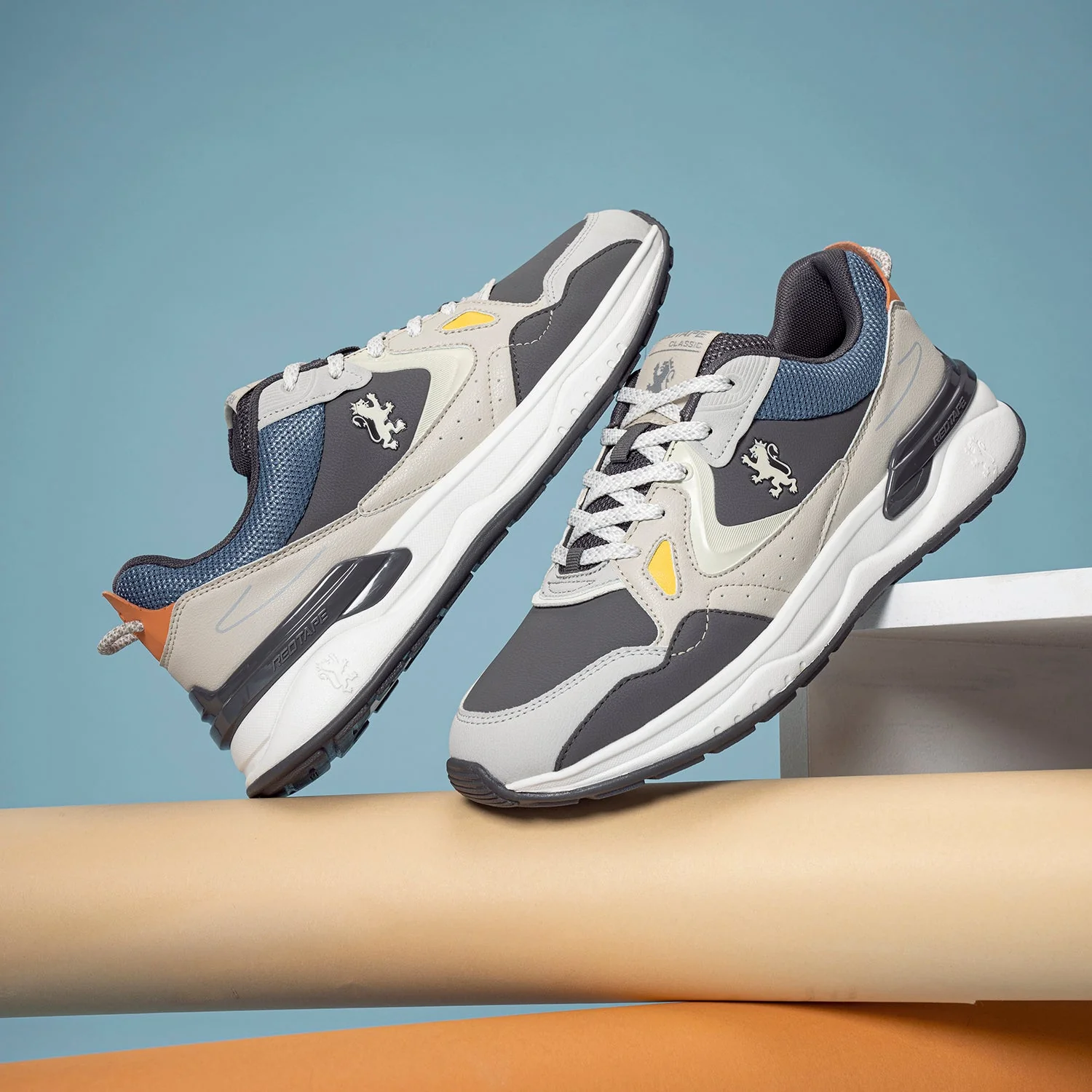 Classic Sneakers for Men for Everyday Casual Comfort - Image 6