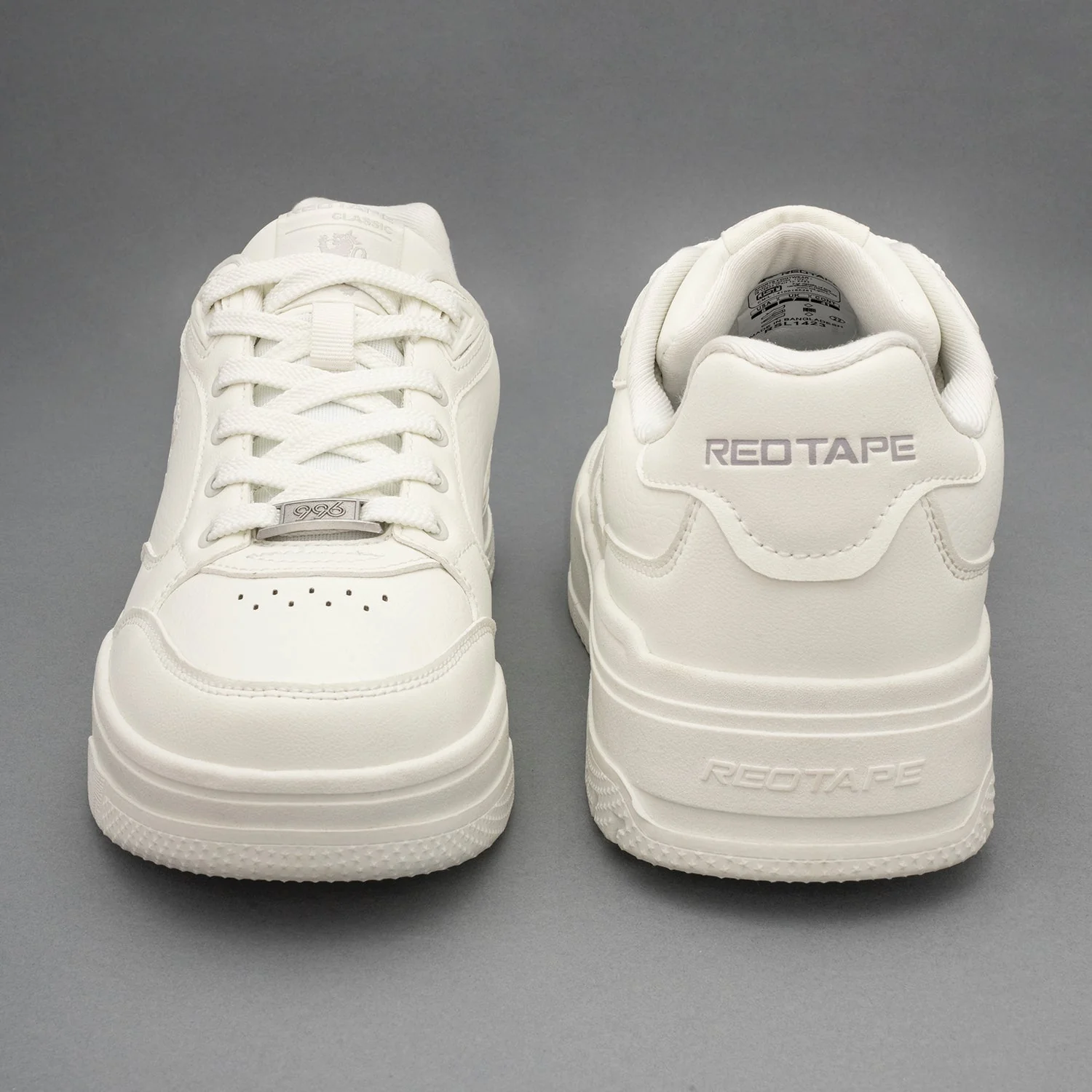 Classic Sneakers for Men for Everyday Casual Comfort - Image 4