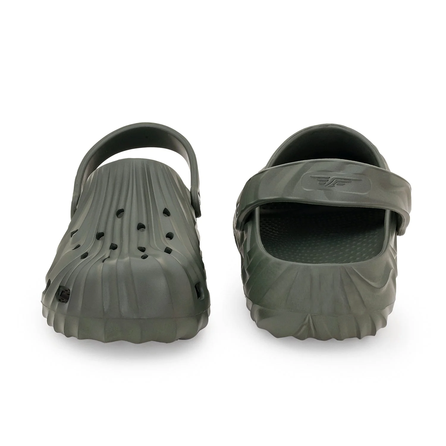 Clogs for Men for Casual Poolside Comfort - Image 4
