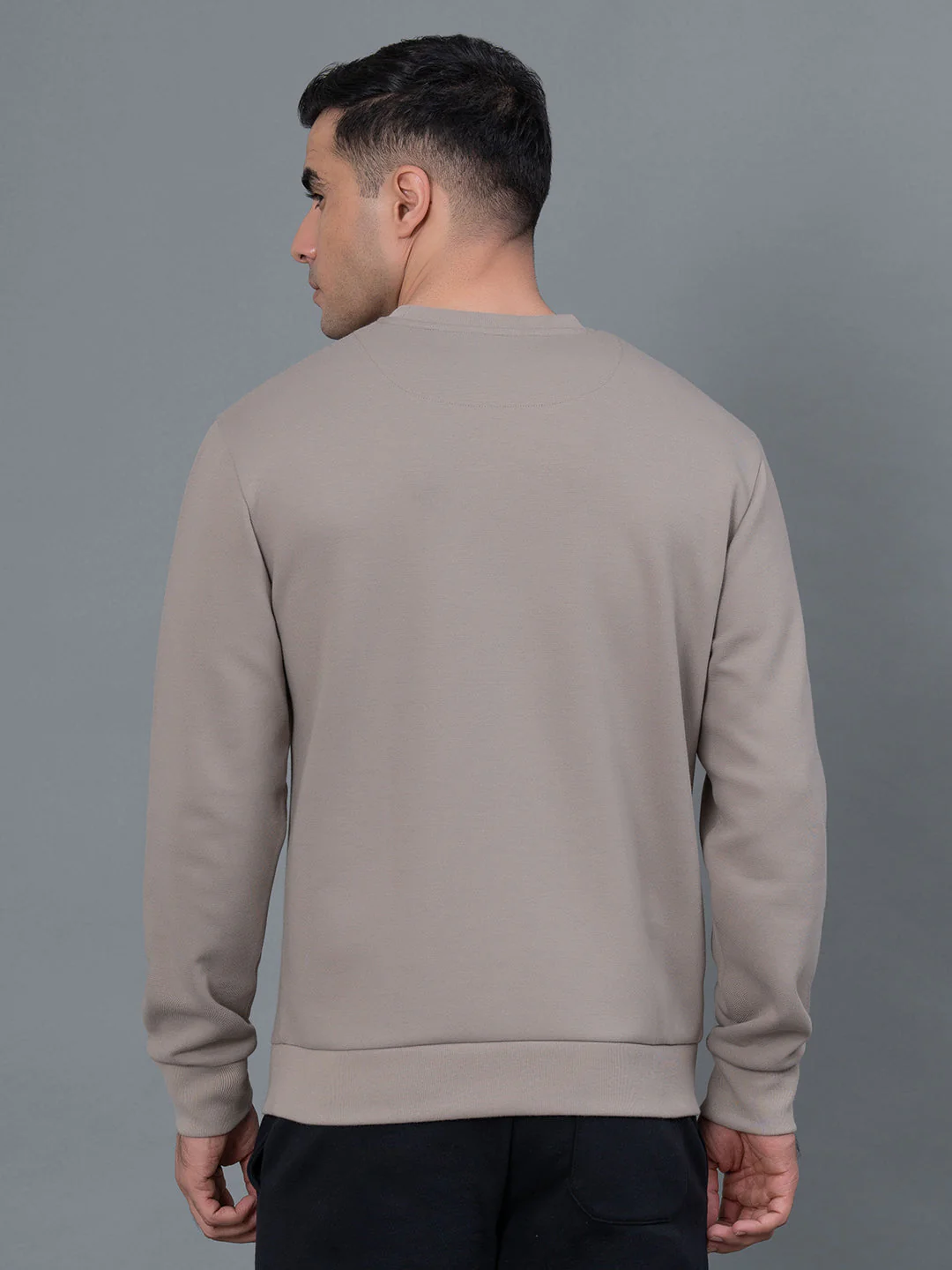 Embossed Athleisure Sweatshirt for Men - Image 3