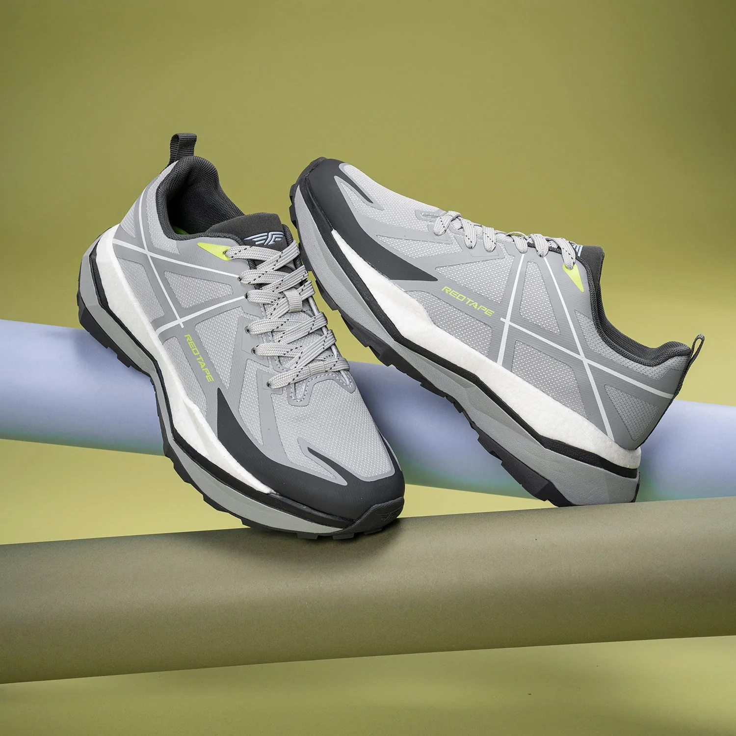 ETPU Athleisure Shoes for Men Cultured Round-Toe Shape & Cushioning Technology - Image 4