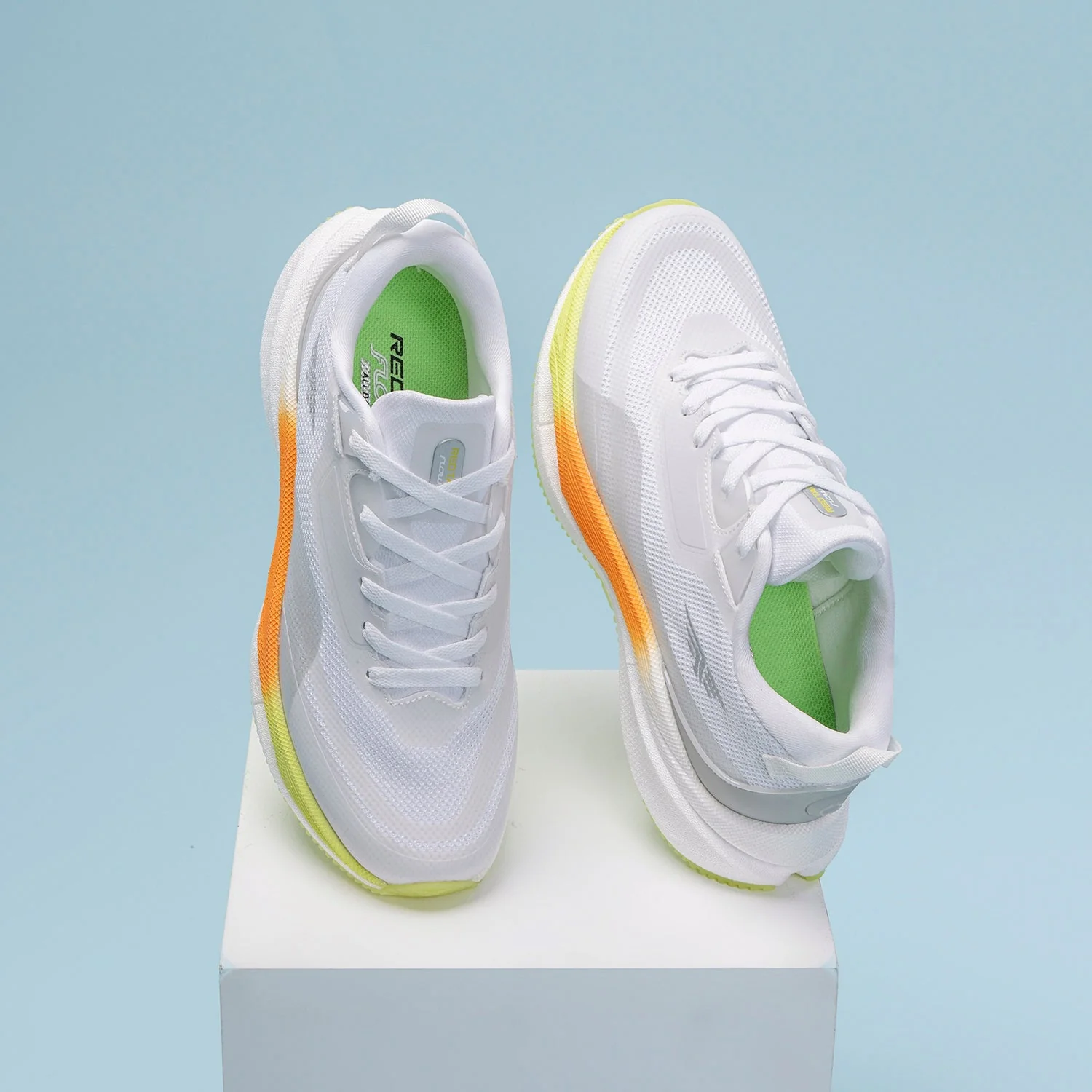 ETPU Athleisure Shoes for Men | Cultured Round-Toe Shape & Cushioning Technology - Image 6