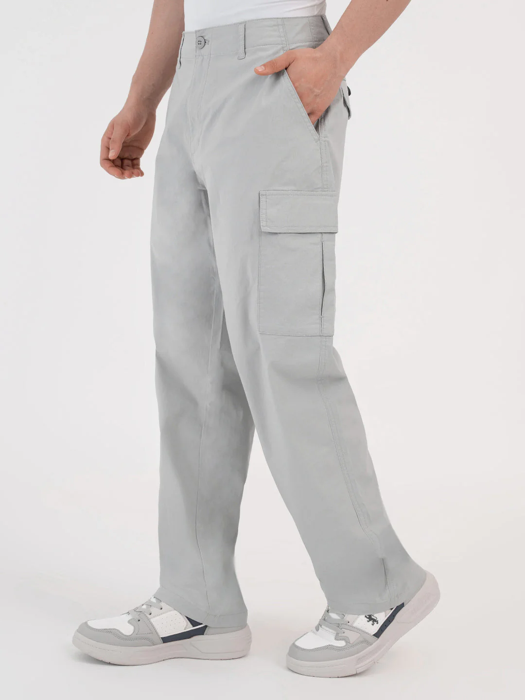 Red Tape Ice Grey Cargo Joggers for Men - Image 2