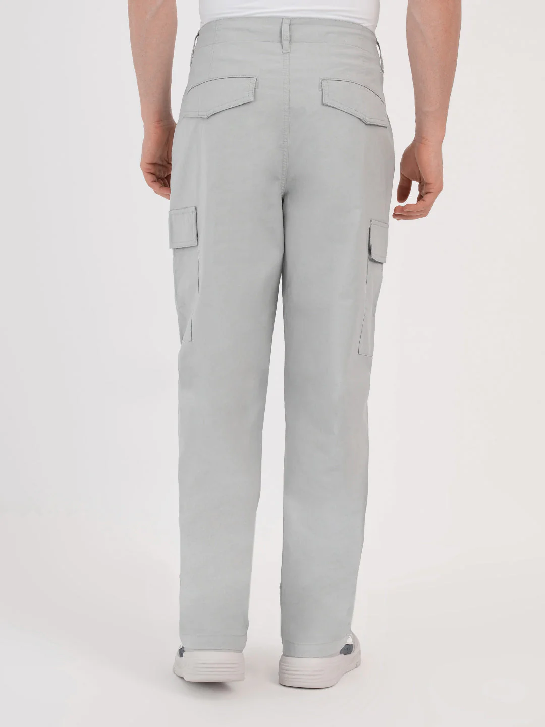 Red Tape Ice Grey Cargo Joggers for Men - Image 3