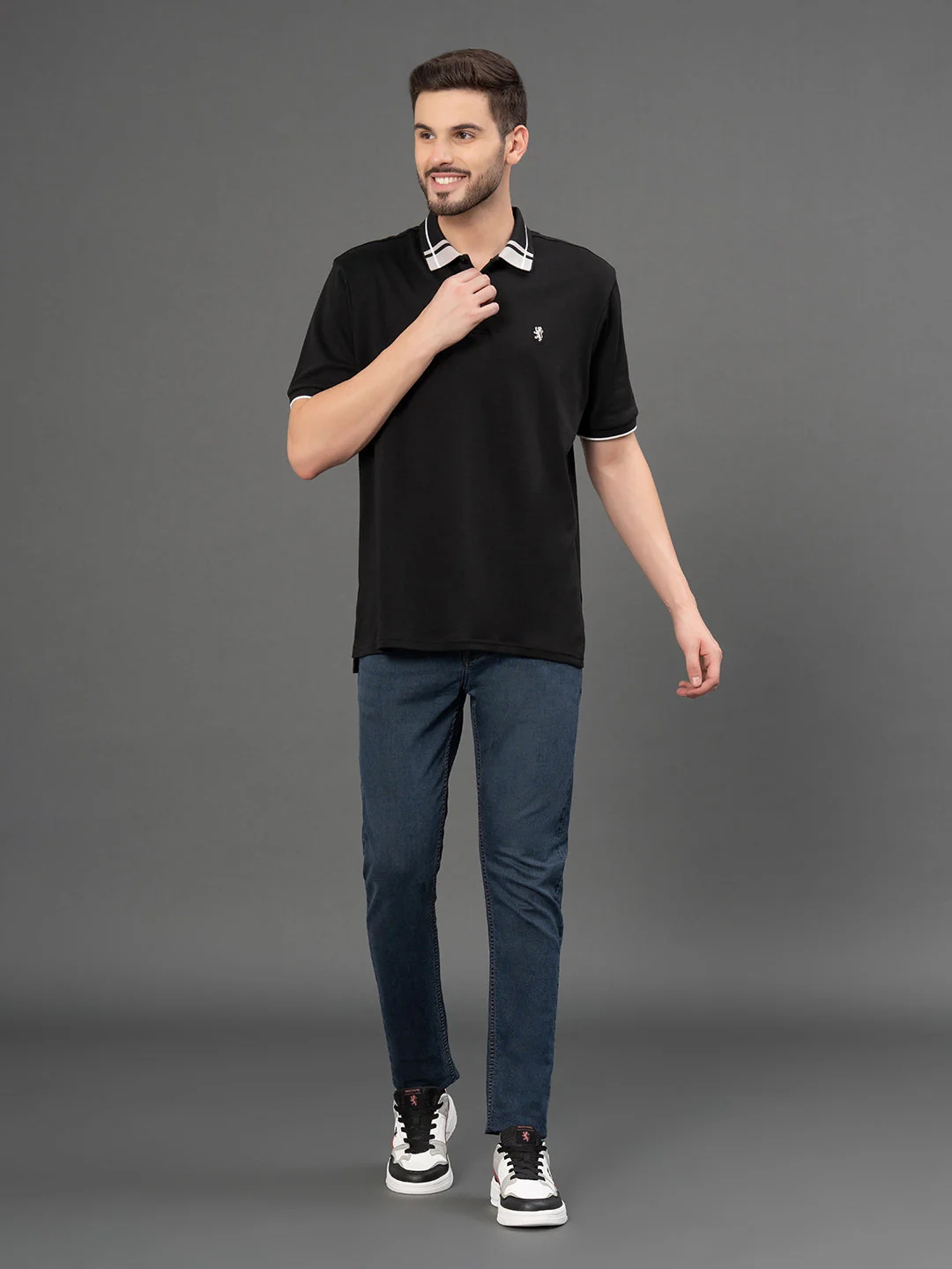 Jacquard Collar Polo T-Shirt for Men - Image 5