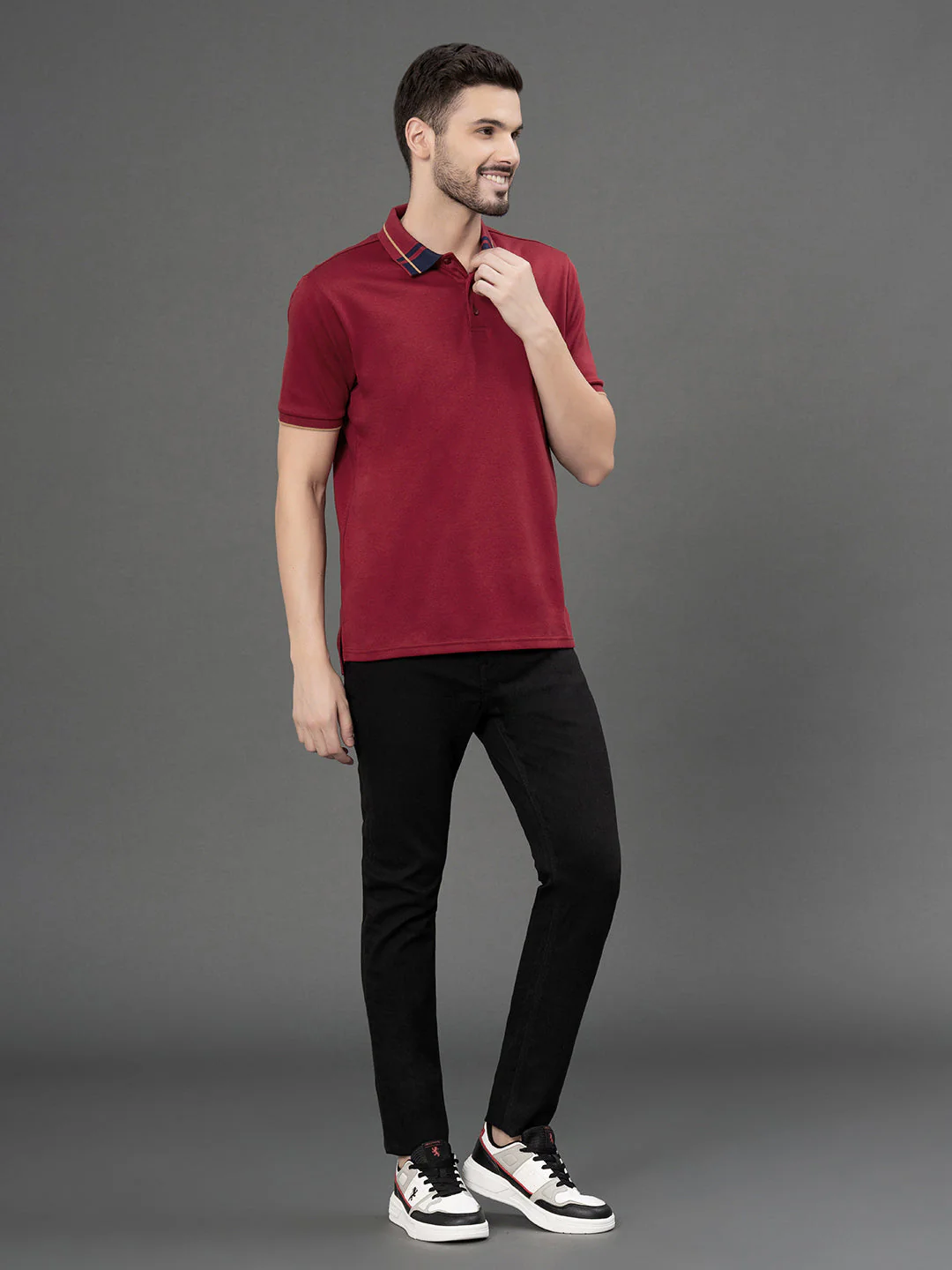Jacquard Collar Polo T-Shirt for Men - Image 5