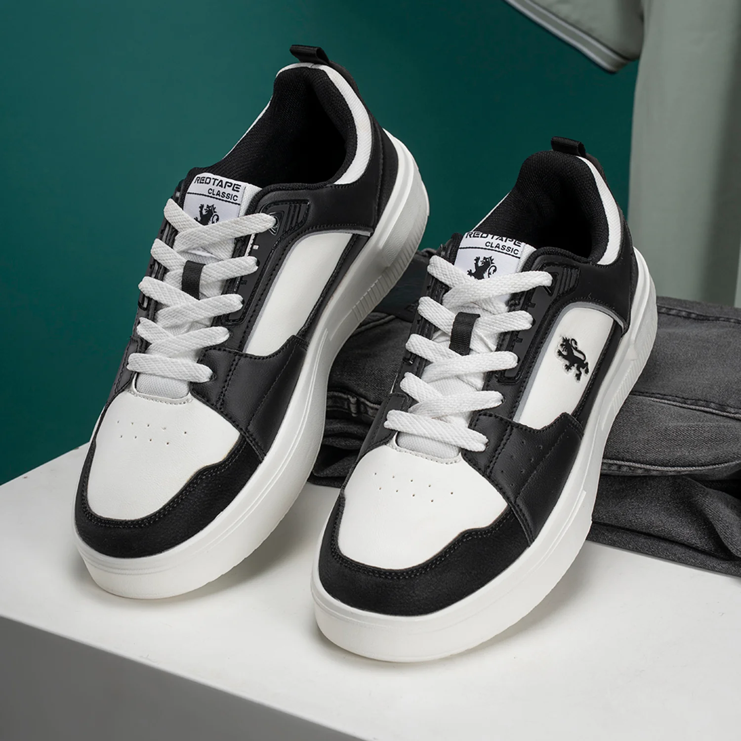 Lifestyle Sneaker Shoes for Men - Image 5