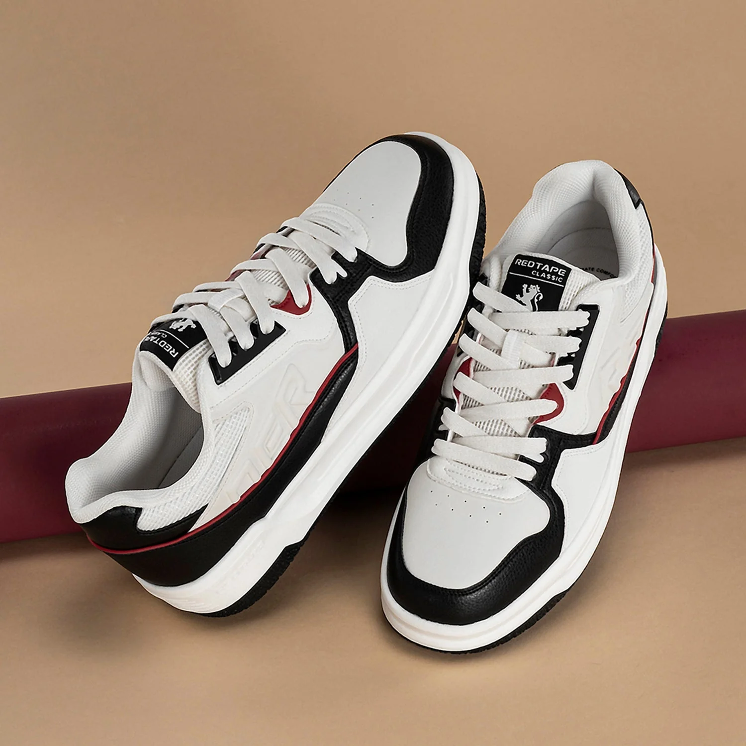 Lifestyle Sneakers for Men for Classic Everyday Comfort - Image 6
