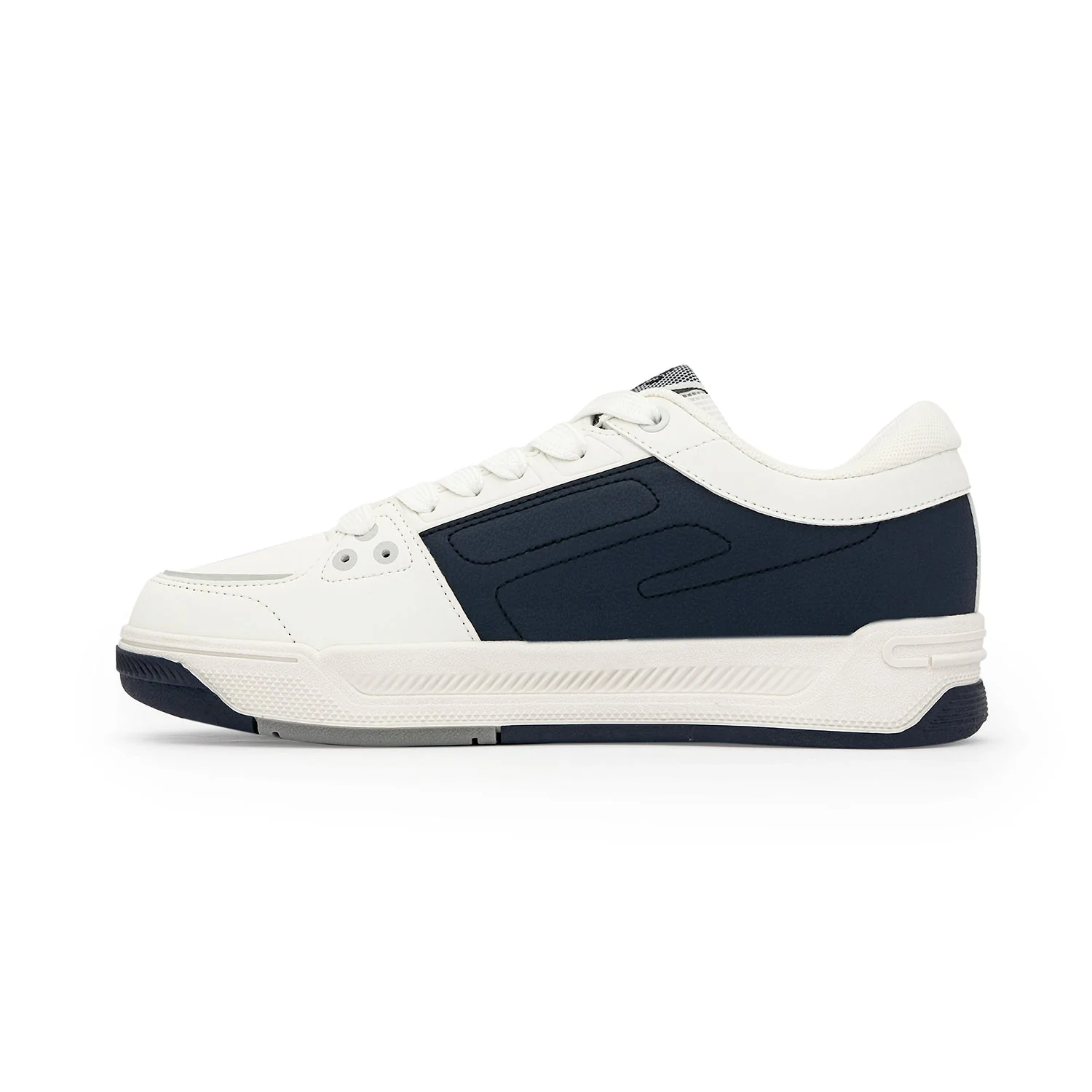 Lifestyle Sneakers for Men for Classic Everyday Comfort - Image 3
