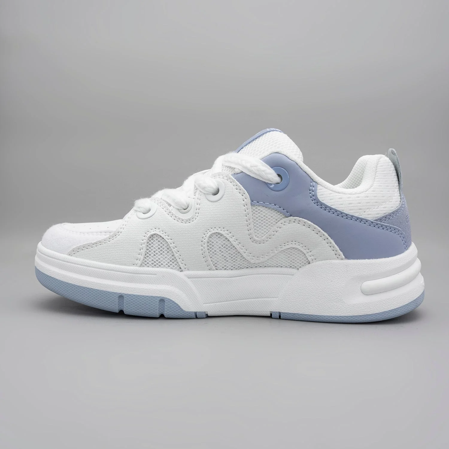 Lifestyle Sneakers for Women - Image 3