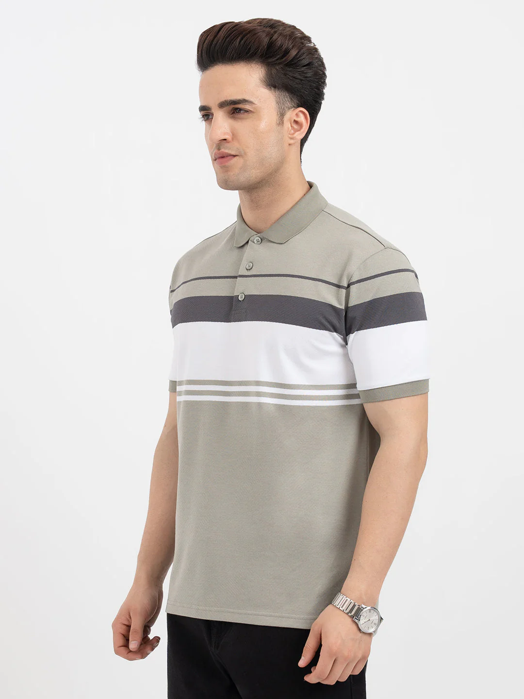 Red Tape Light Green Polo T-Shirt for Men - Image 2