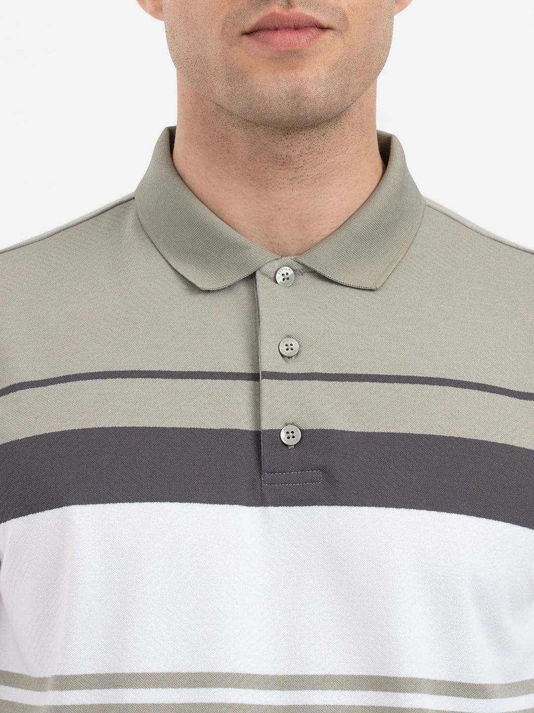 Red Tape Light Green Polo T-Shirt for Men - Image 4