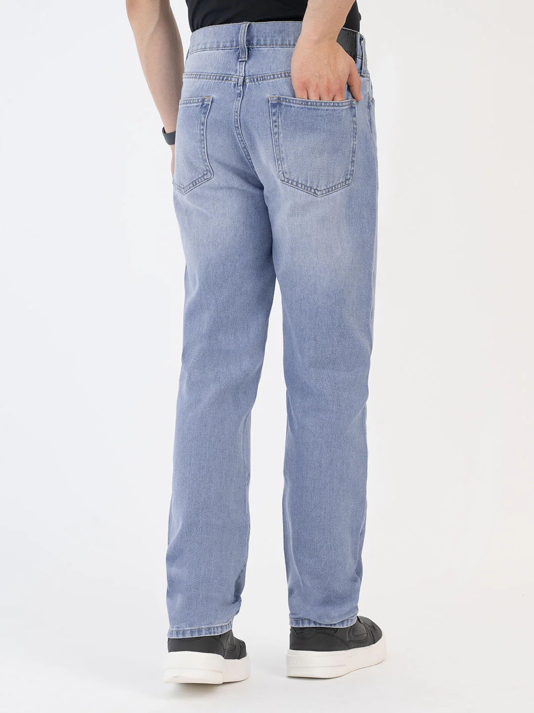 Red Tape Light Blue Jeans for Men - Image 3