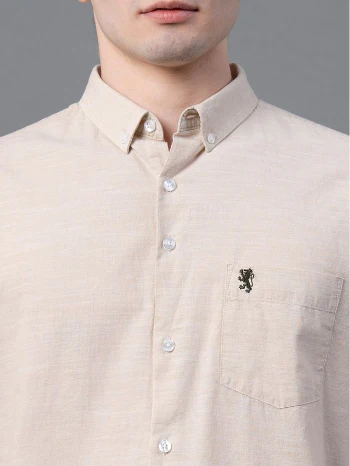 Men Beige Solid Shirts - Image 4