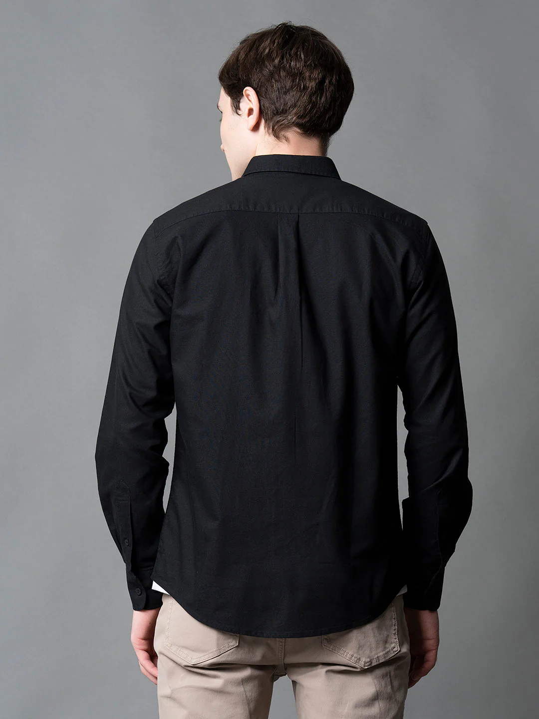 Men Black Solid Pure Cotton Shirts - Image 3