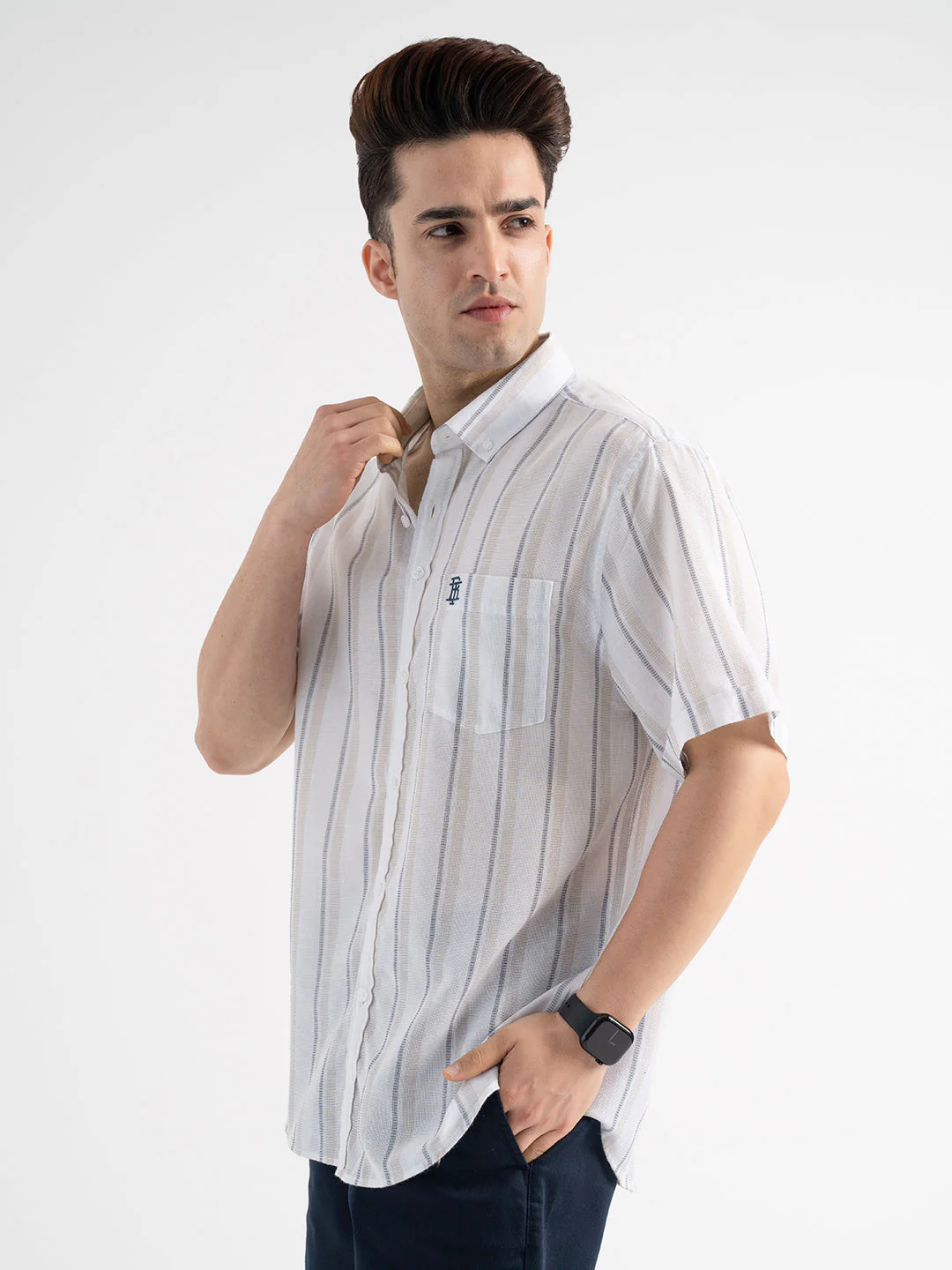 Menâ€™s Casual Off-White Shirt - Image 2