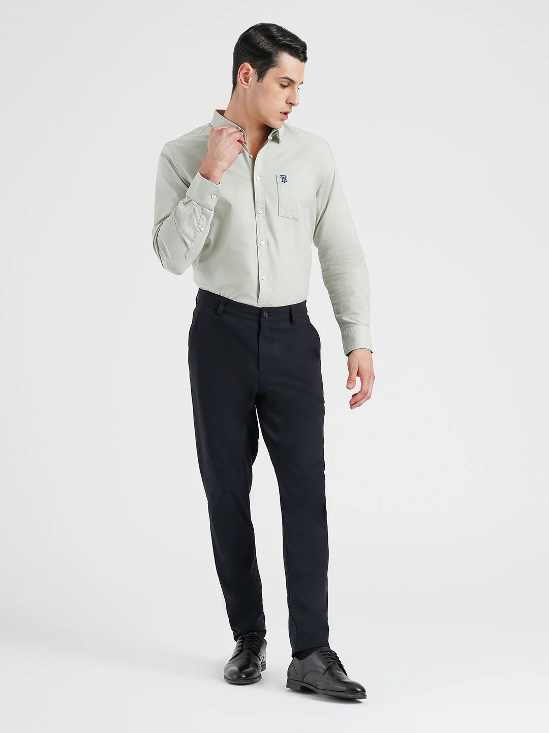 Oxford Solid Shirt for Men - Image 5