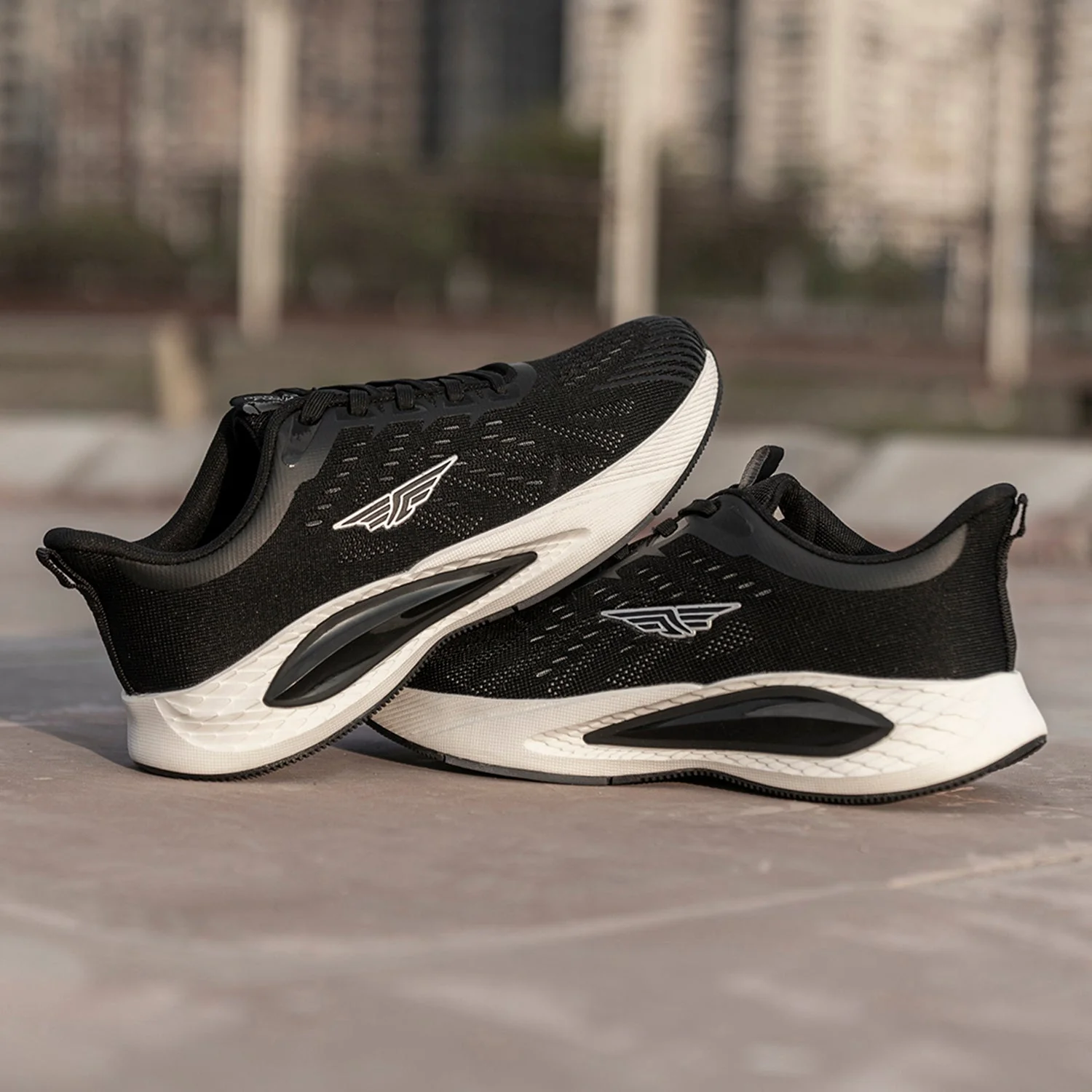 Men Athleisure Sports Shoes - Image 5