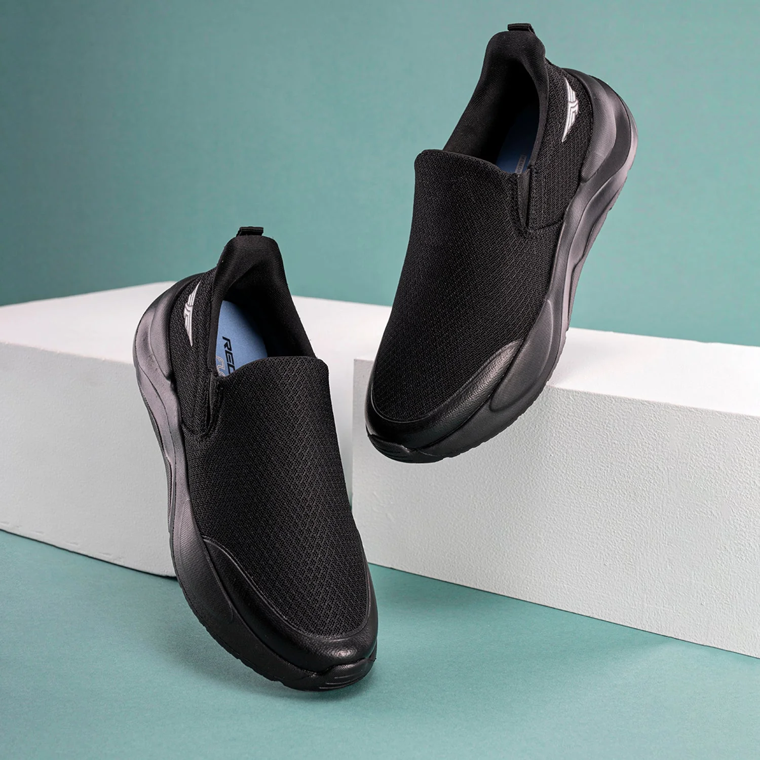 Men  Slip-On Walking Shoes - Image 6