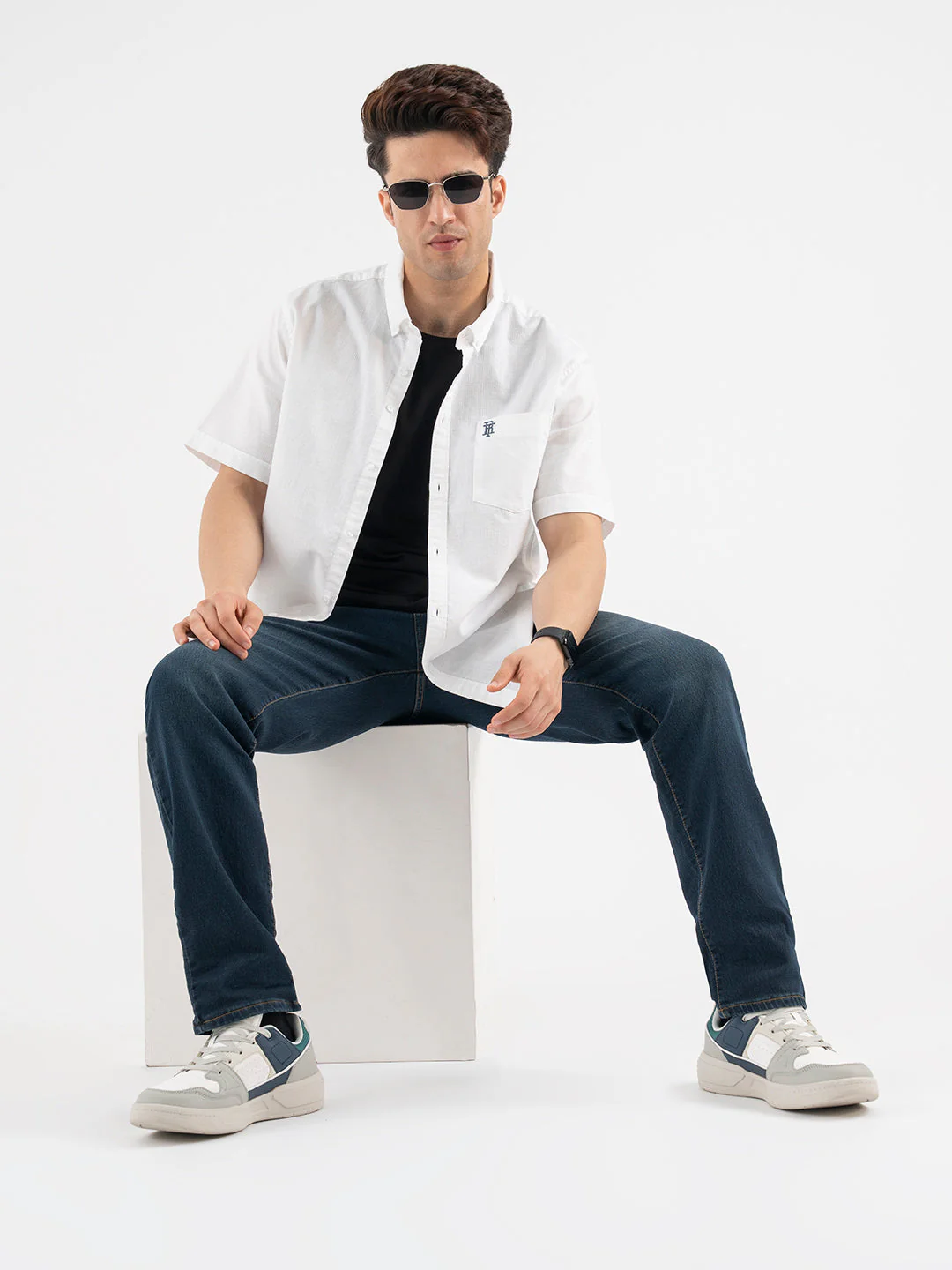 Men's White Casual Half Sleeve Shirt - Image 5