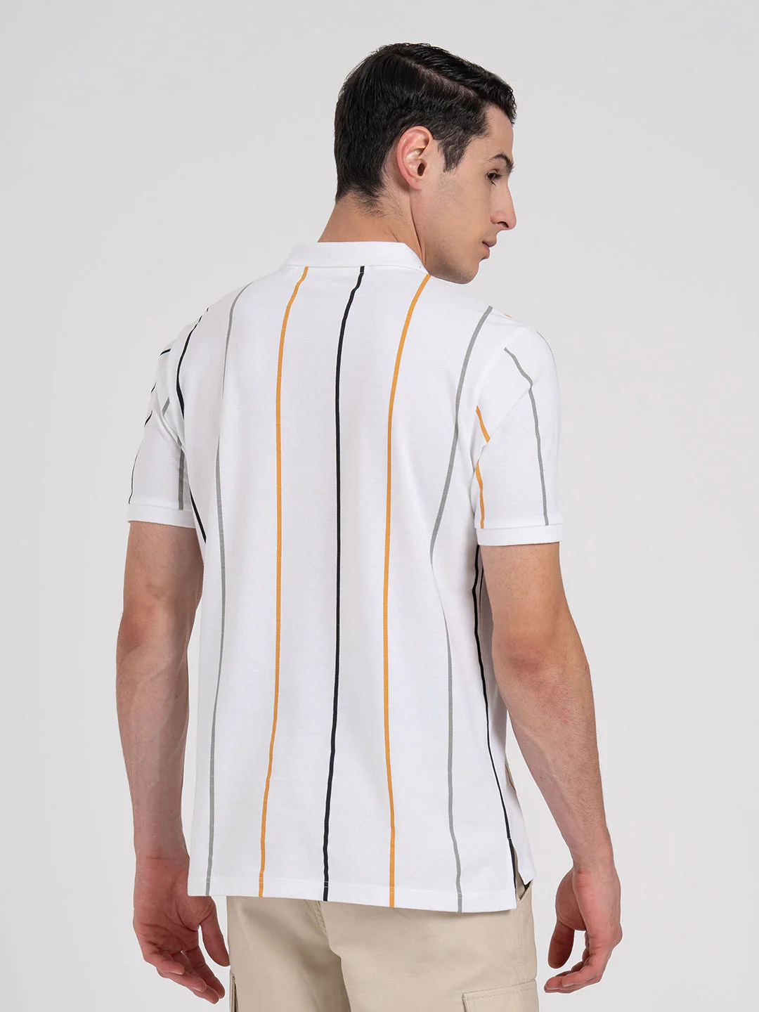 Men White Pure Cotton Vertical Stripe Zipper Polo T-Shirt - Image 3