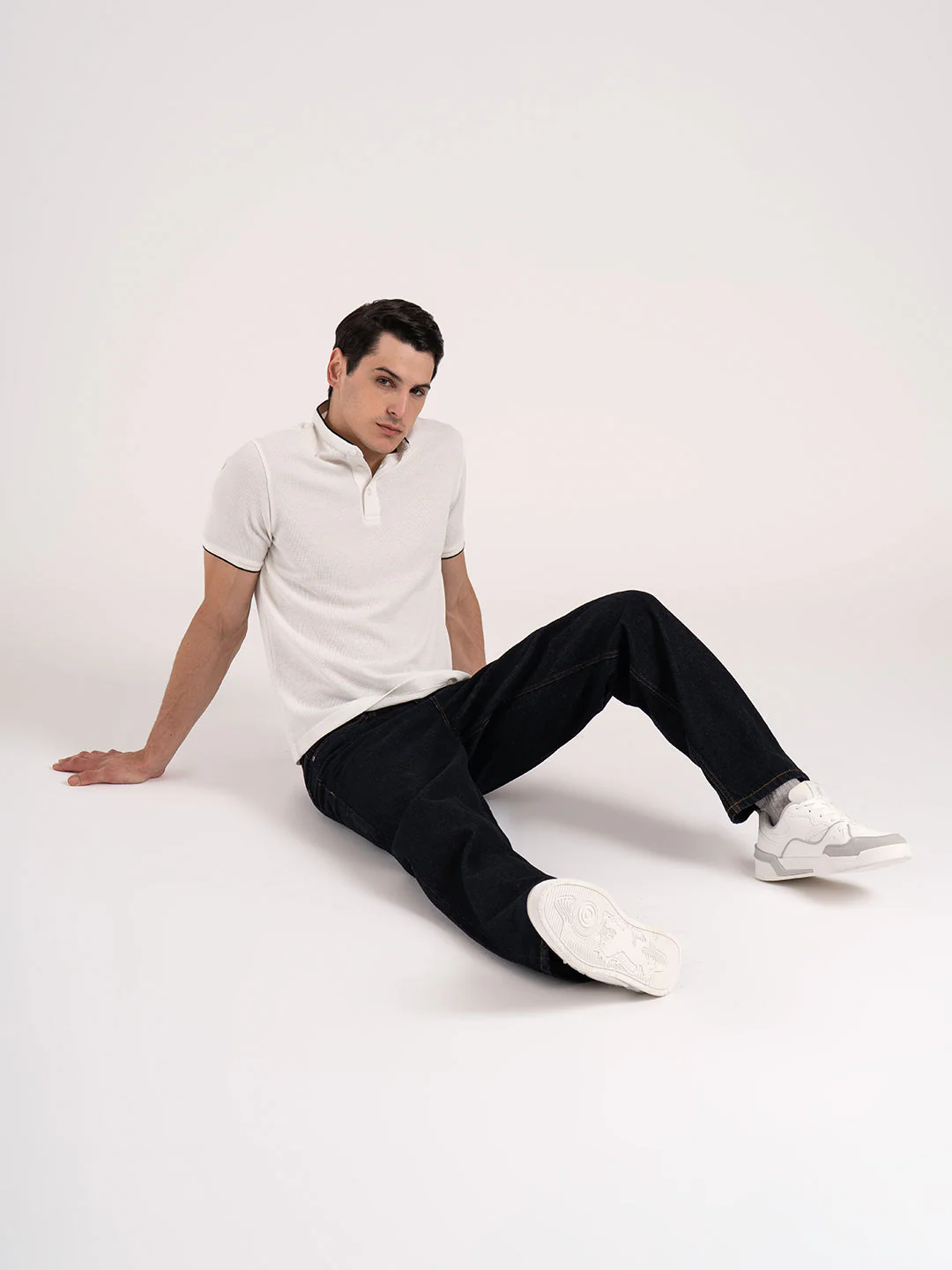 Men White Waffle Henley Pattern Poly Cotton Spandex Regular Fit T-Shirt - Image 5