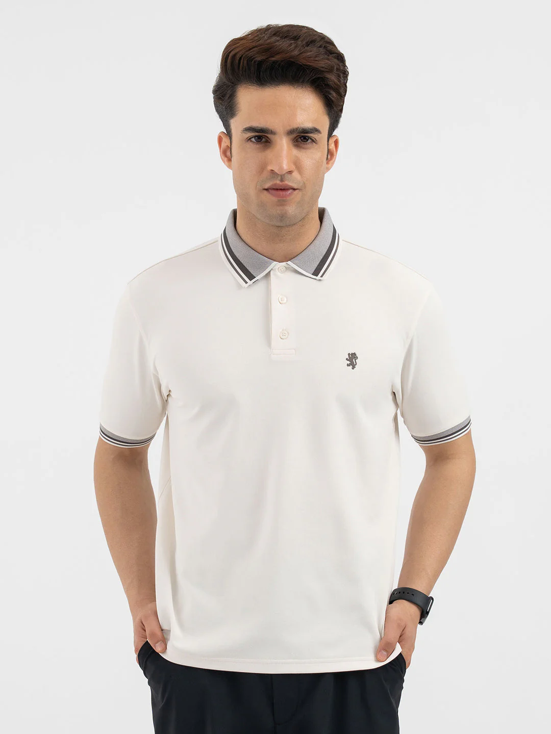 Red Tape Menâ€™s Cream Polo T-Shirt - Image 7