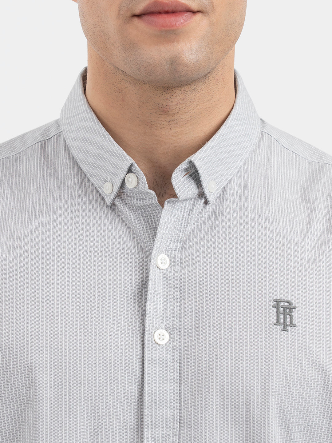 Red Tape Menâ€™s Light Grey Striped Shirt - Image 4