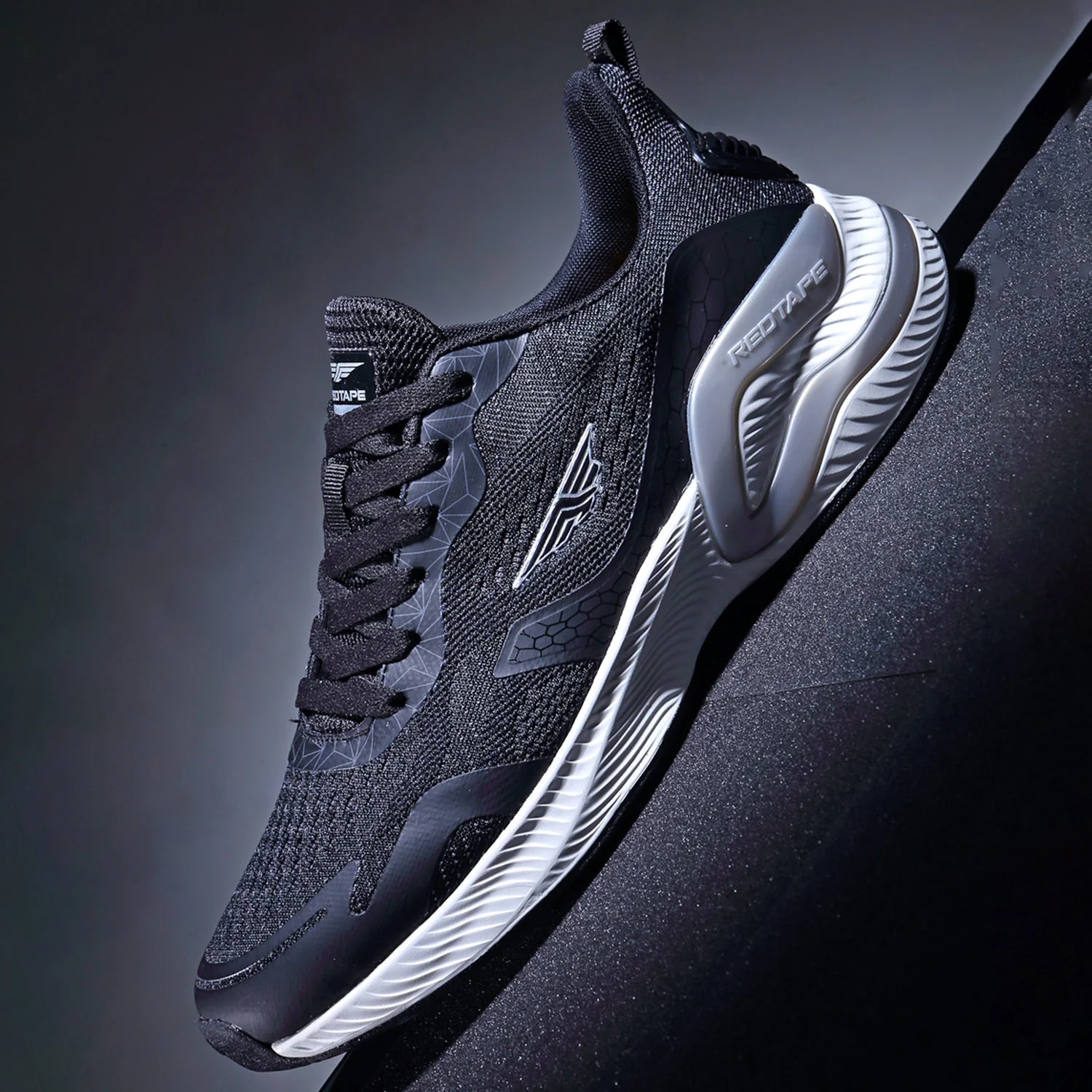 Men Athleisure Sports Shoes for Breathable Comfort - Image 6