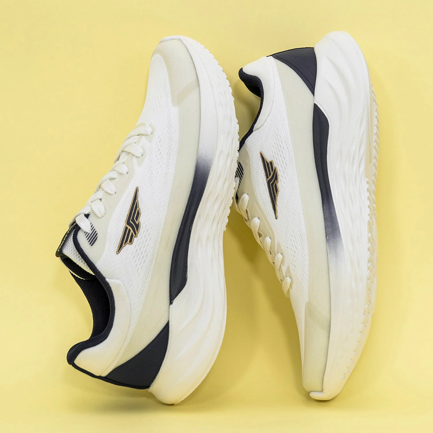 Men's Athleisure Sports Shoes for Active Everyday Style - Image 6