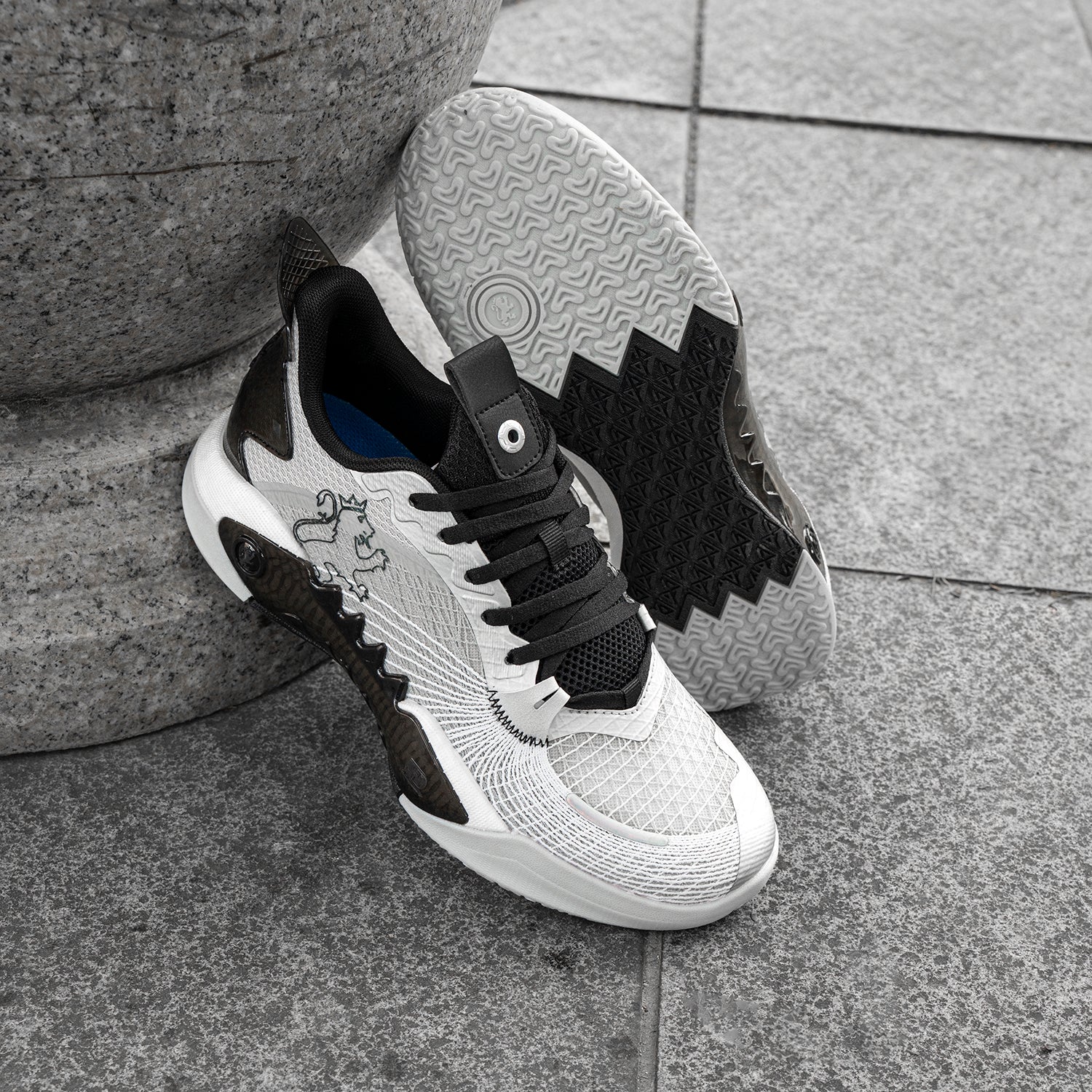 Men's Basketball Shoes for Elevated Streetwear Fashion - Image 6