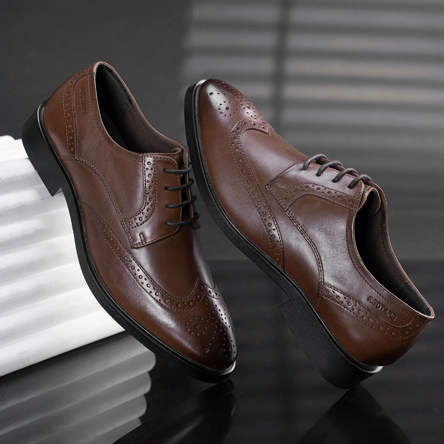 Men's Leather Derby Shoes for Classic Formal Style - Image 6