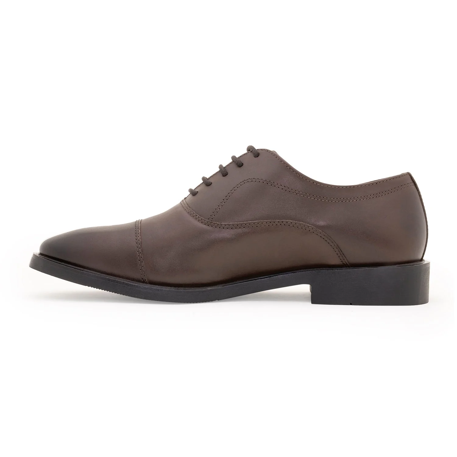 Men's Leather Dress Shoes for Refined Daily Formal Style - Image 3