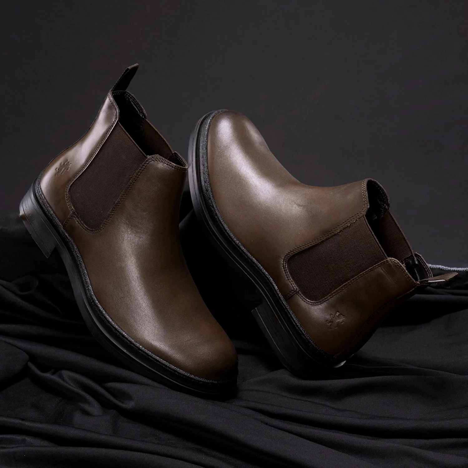 Men's Leather High-Top Boots for  Everyday Style - Image 6