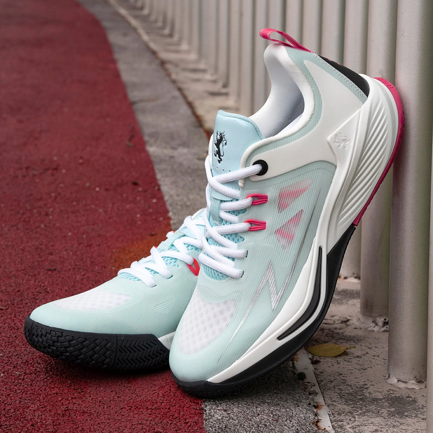 Men's Lifestyle Basketball-Inspired Shoes for Urban Street Style - Image 6