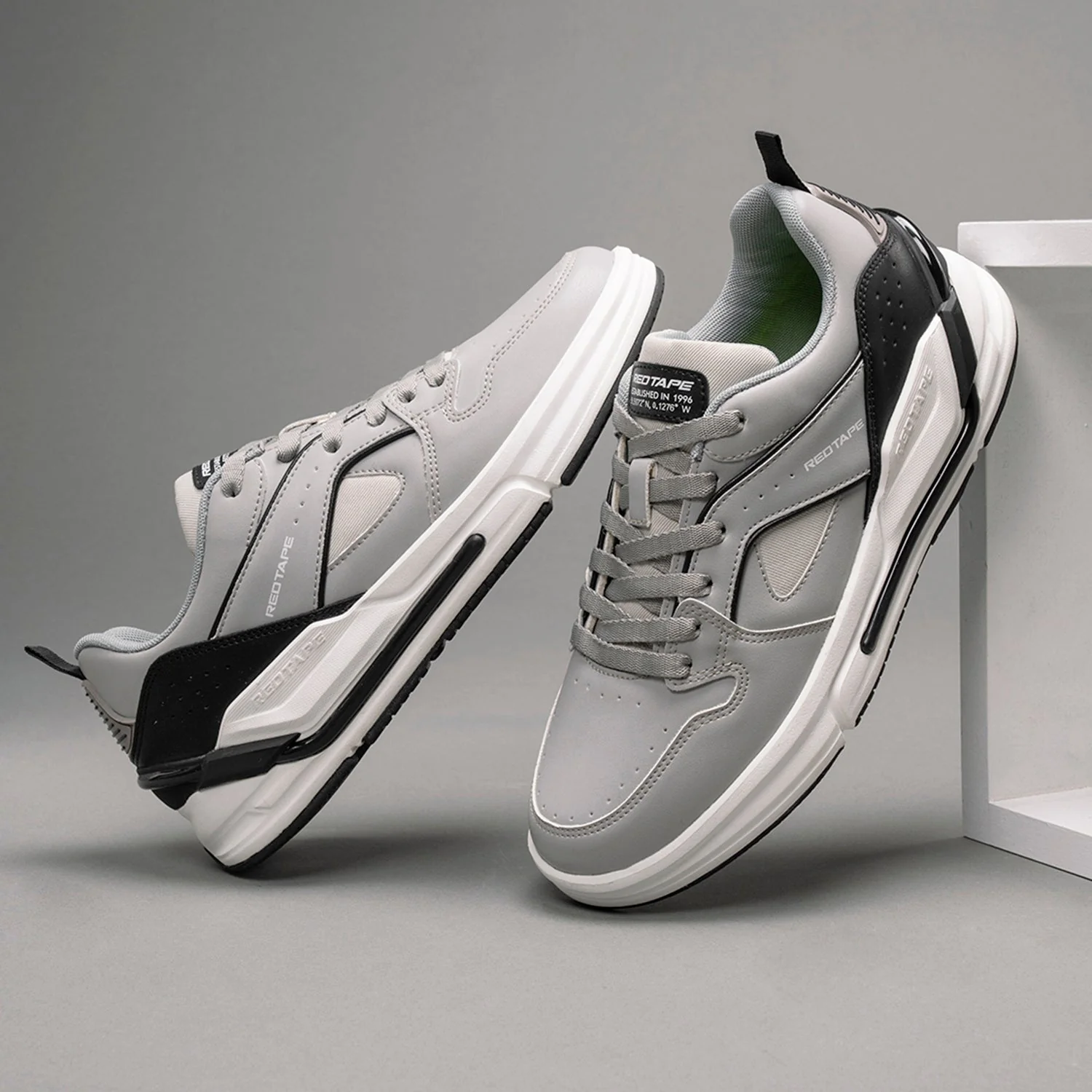 Men's Lifestyle Sneakers for Everyday Casual Wear - Image 6