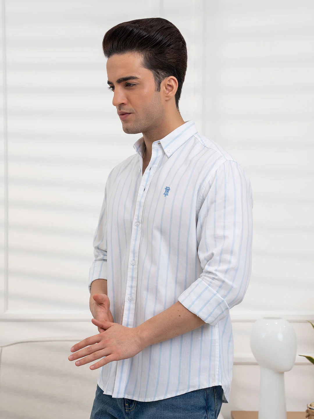 Men's Light Blue Striped Shirt for Smart Casual Style - Image 3