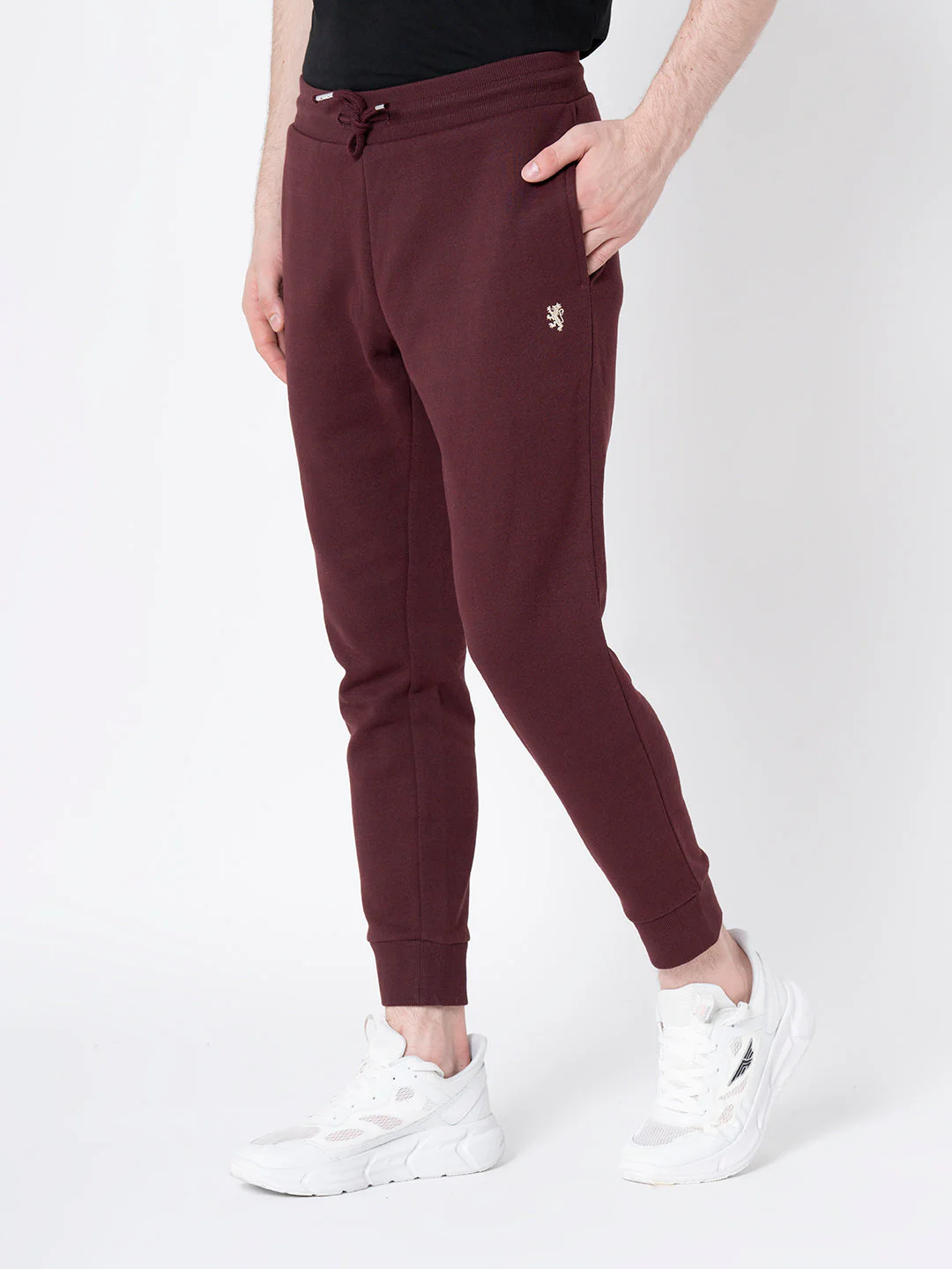 Men's Maroon Melange Solid Jogger - Image 2