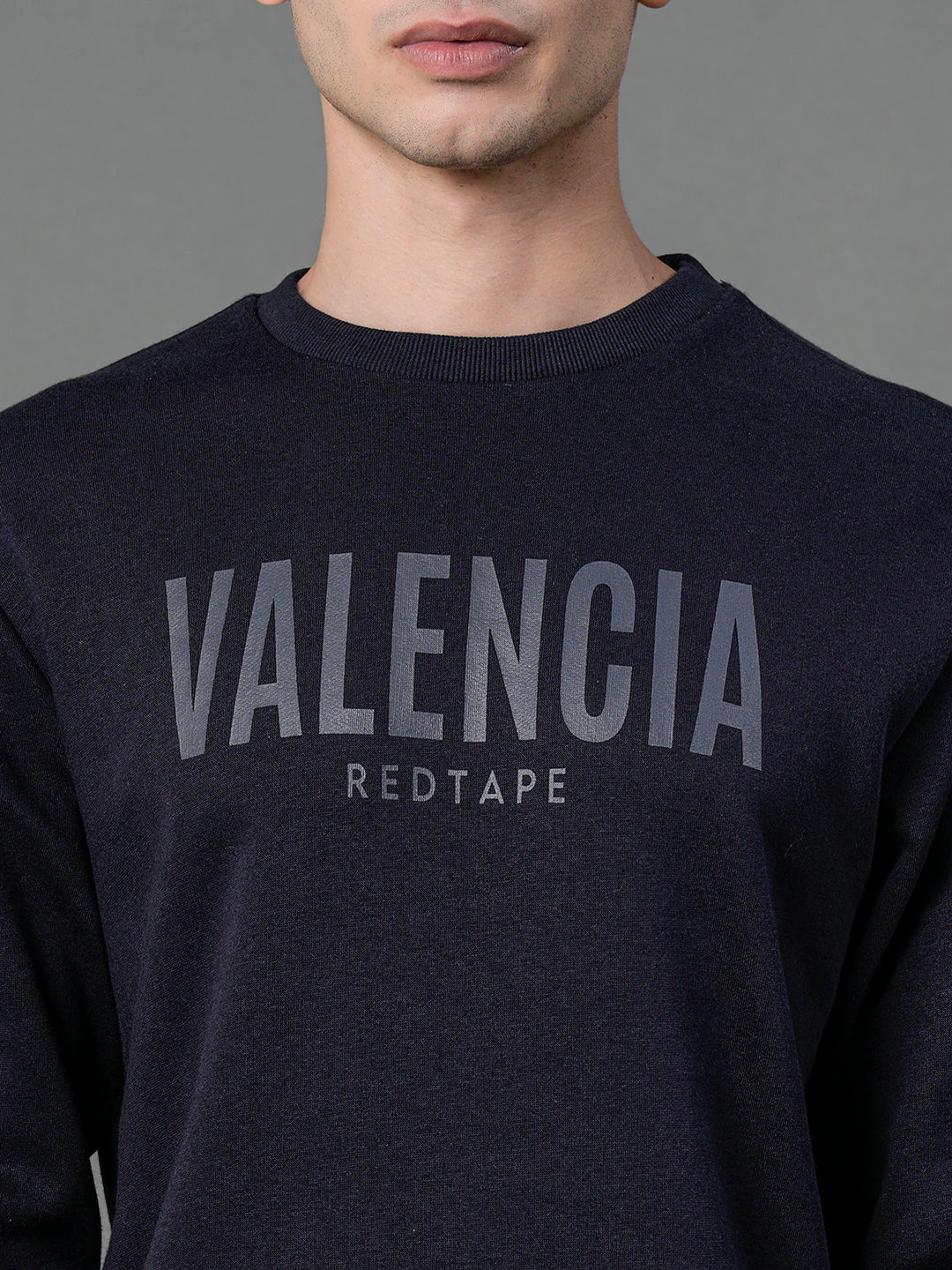Men's Navy Blue Graphic Print Sweatshirt - Image 4