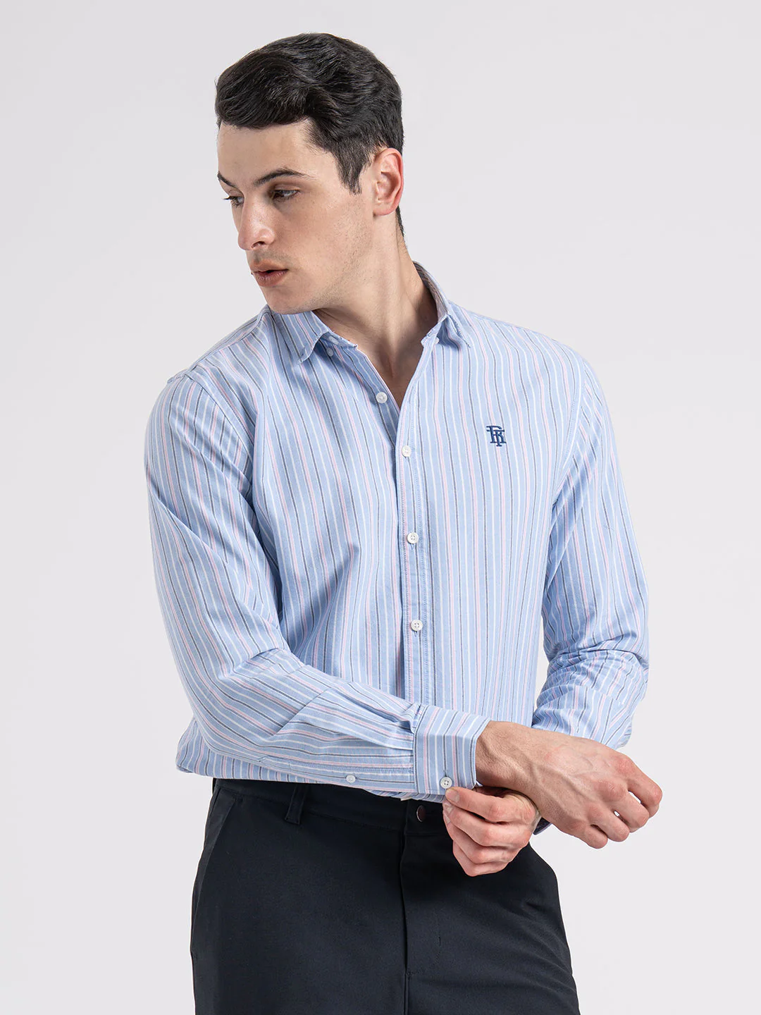 Men's Oxford Stripe Shirt for Casual Everyday Style - Image 6