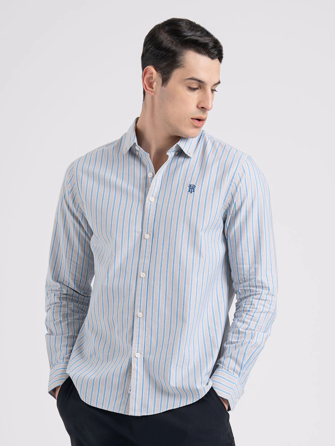 Men's Oxford Stripe Shirt for Casual Everyday Style - Image 6