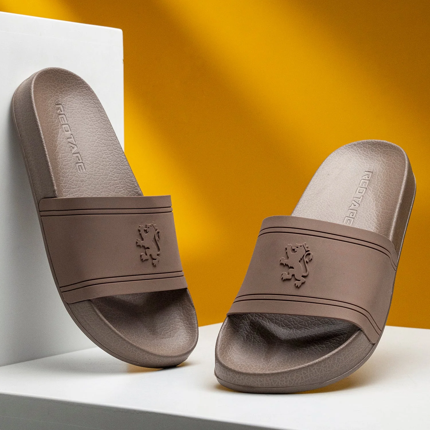 Men's Pool Sliders for Casual Everyday Ease - Image 7