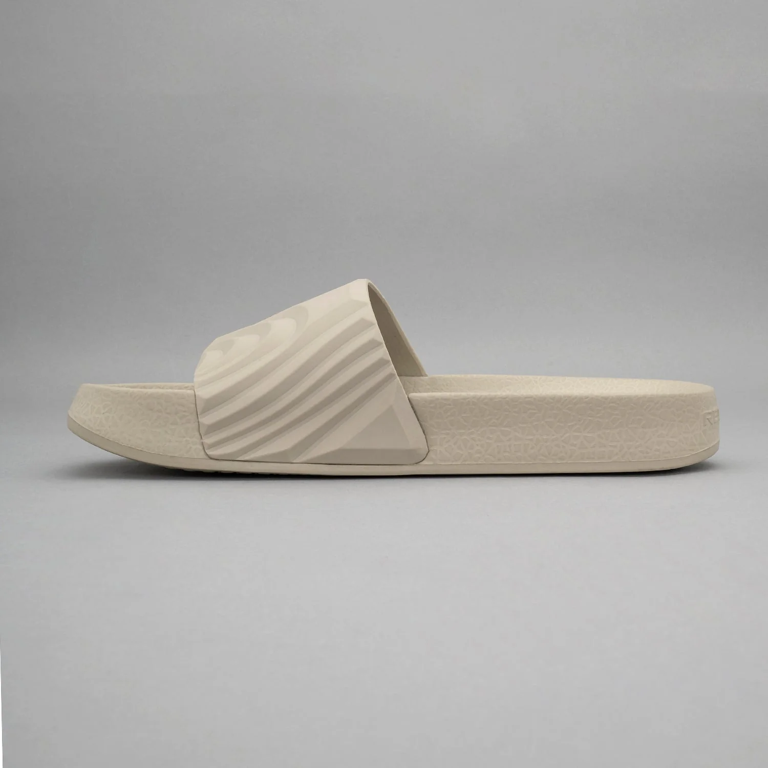 Men's Pool Sliders for Relaxed Everyday Comfort - Image 3
